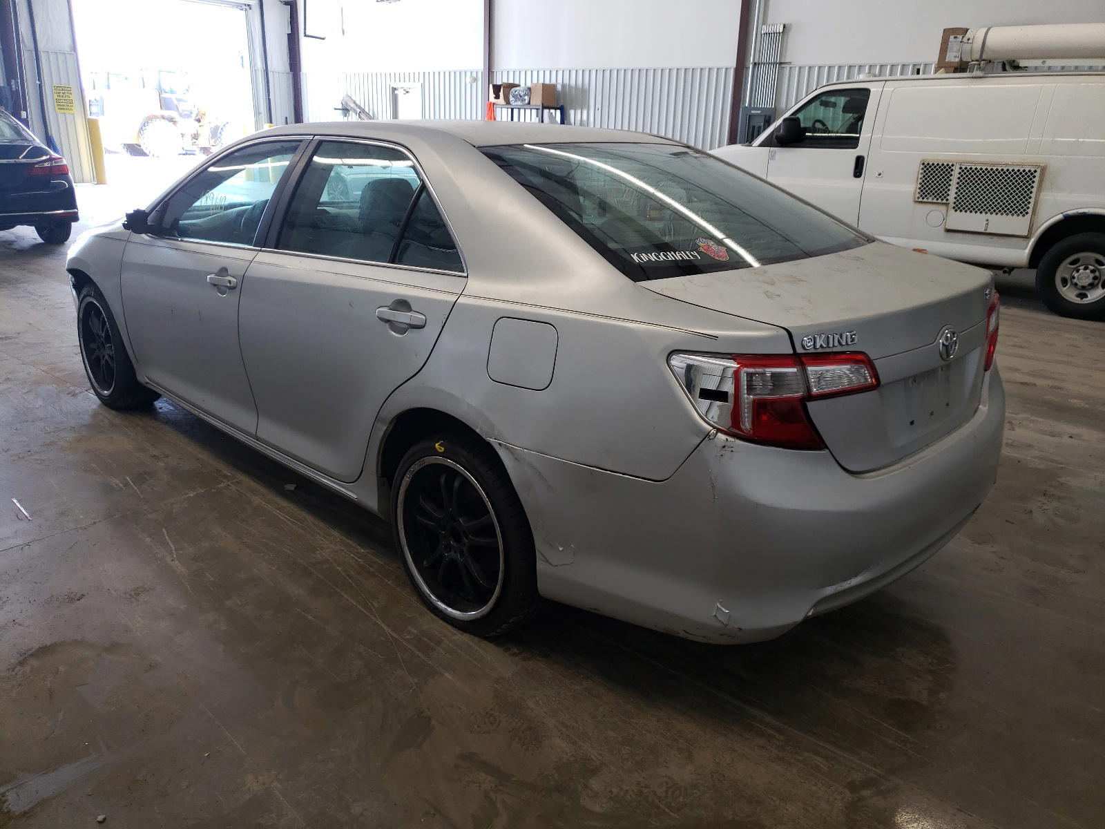 Photo 3 from auction – 2012 TOYOTA CAMRY BASE with VIN 4T1BF1FK4CU089134