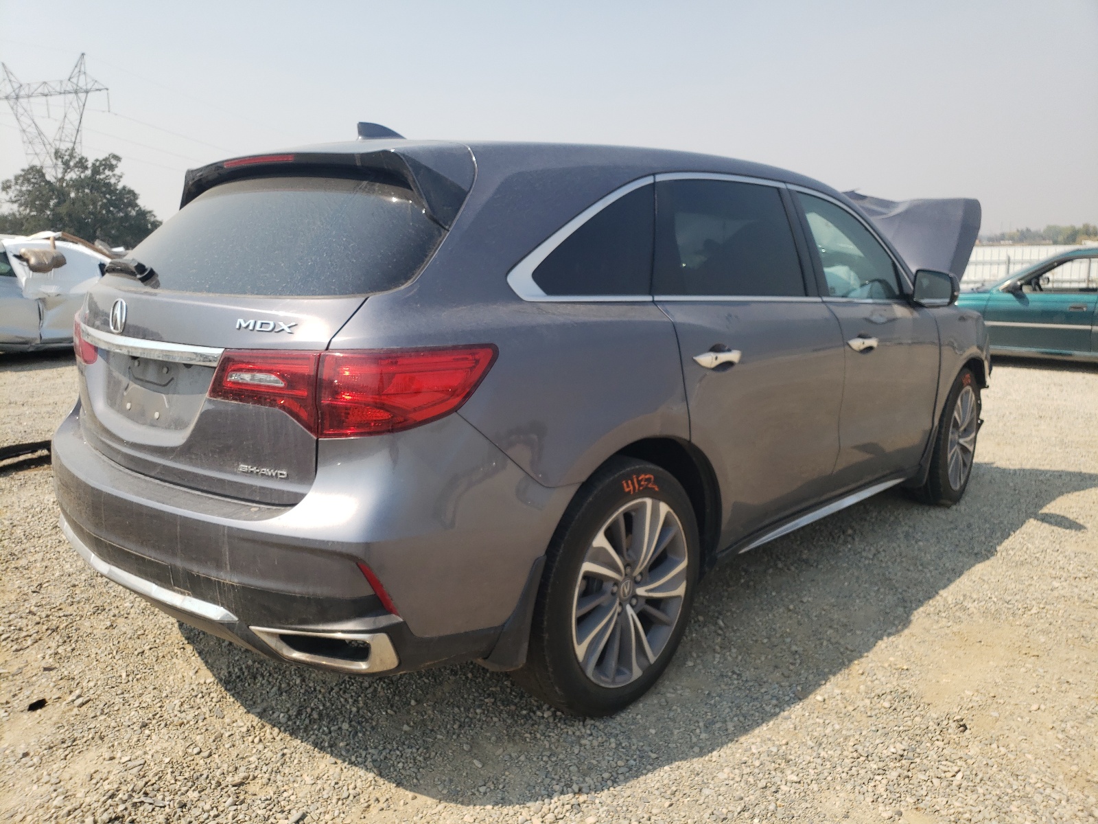 Photo 4 from auction – 2017 ACURA MDX TECHNO with VIN 5J8YD4H54HL008614