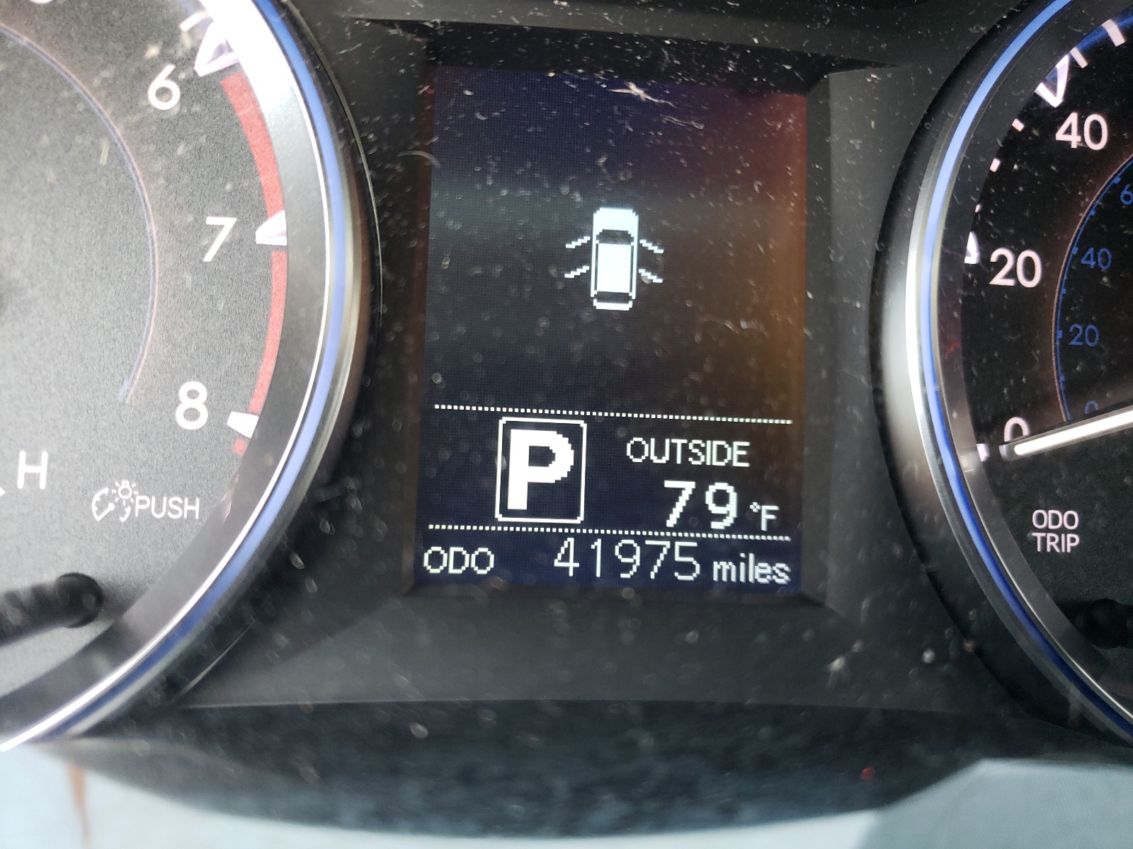 Photo 8 from auction – 2016 TOYOTA HIGHLANDER with VIN 5TDZARFH4GS022175