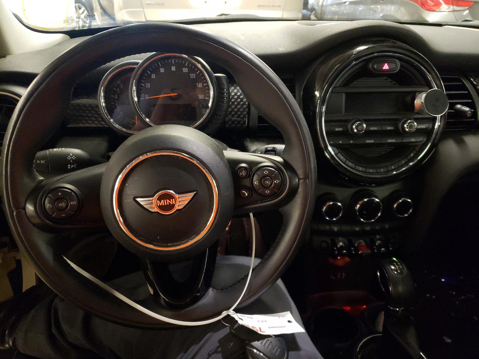 Photo 9 from auction – 2015 MINI COOPER S with VIN WMWXP7C54F2A40153