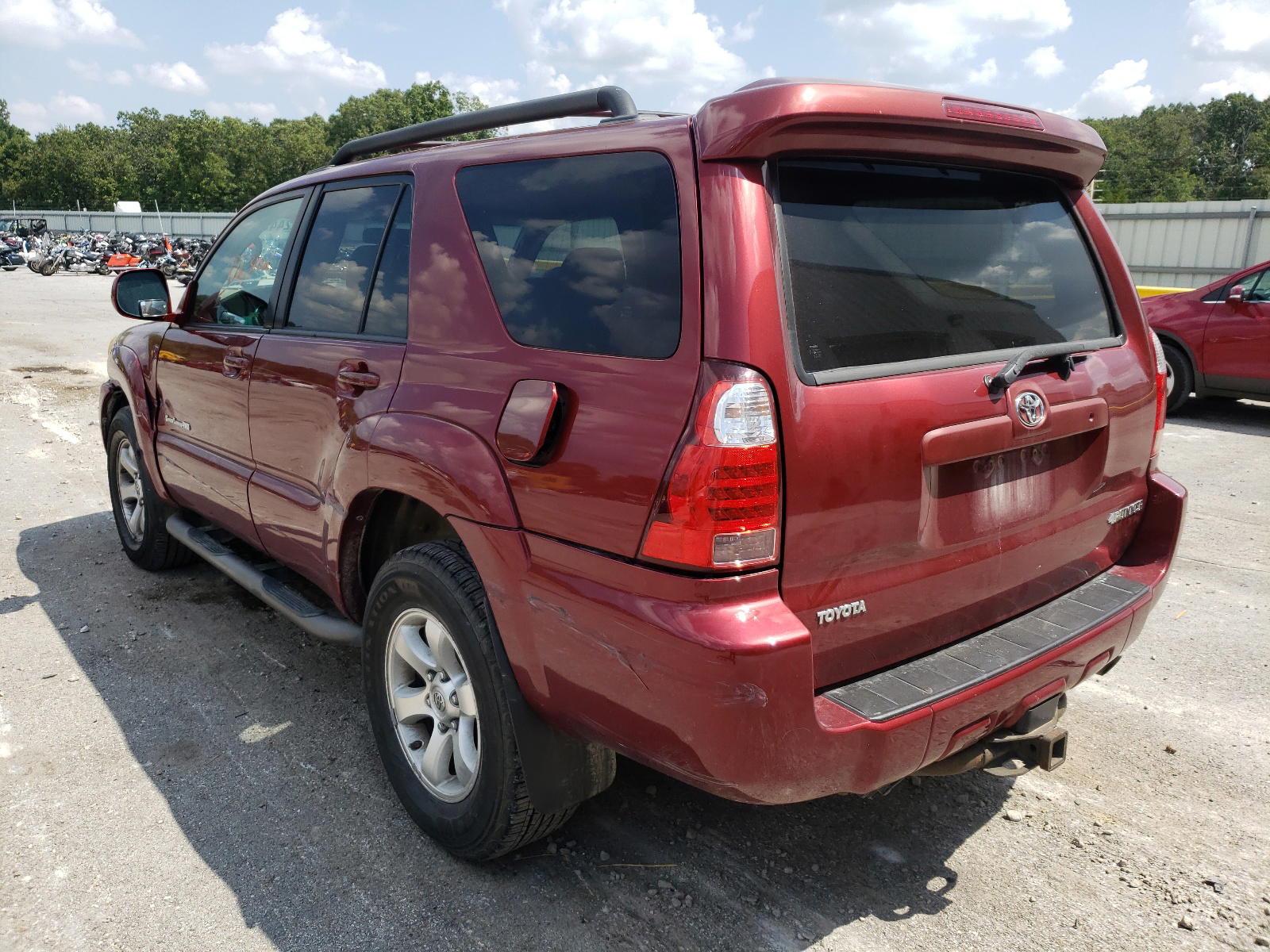 Photo 3 from auction – 2008 TOYOTA 4RUNNER SR with VIN JTEBT14R088043714