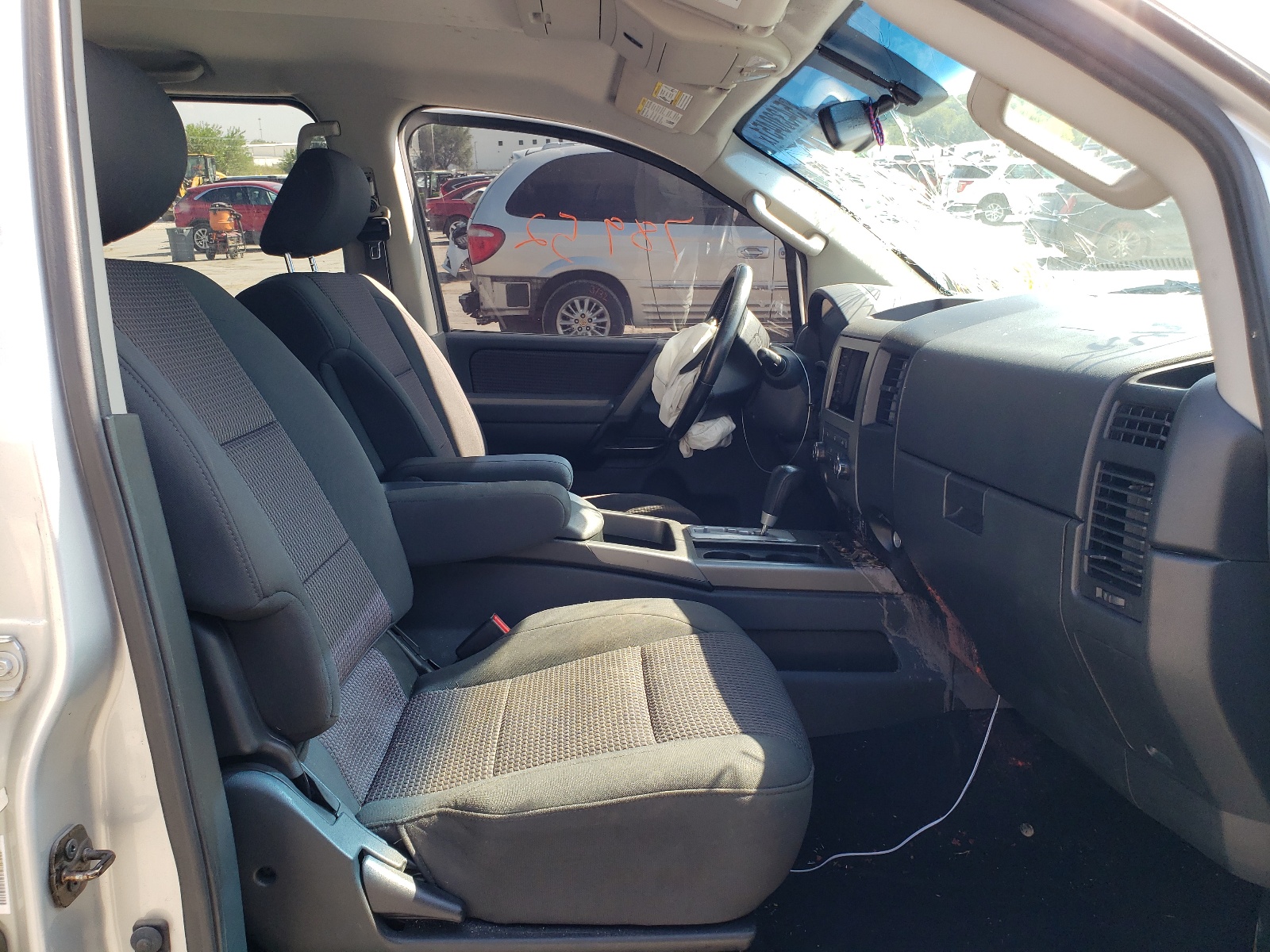 Photo 5 from auction – 2012 NISSAN TITAN S with VIN 1N6AA0ED3CN320981