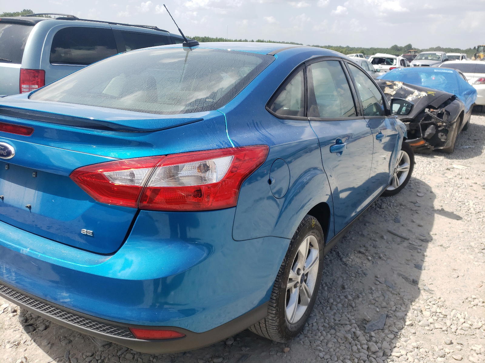 Photo 4 from auction – 2012 FORD FOCUS SE with VIN 1FAHP3F28CL441585