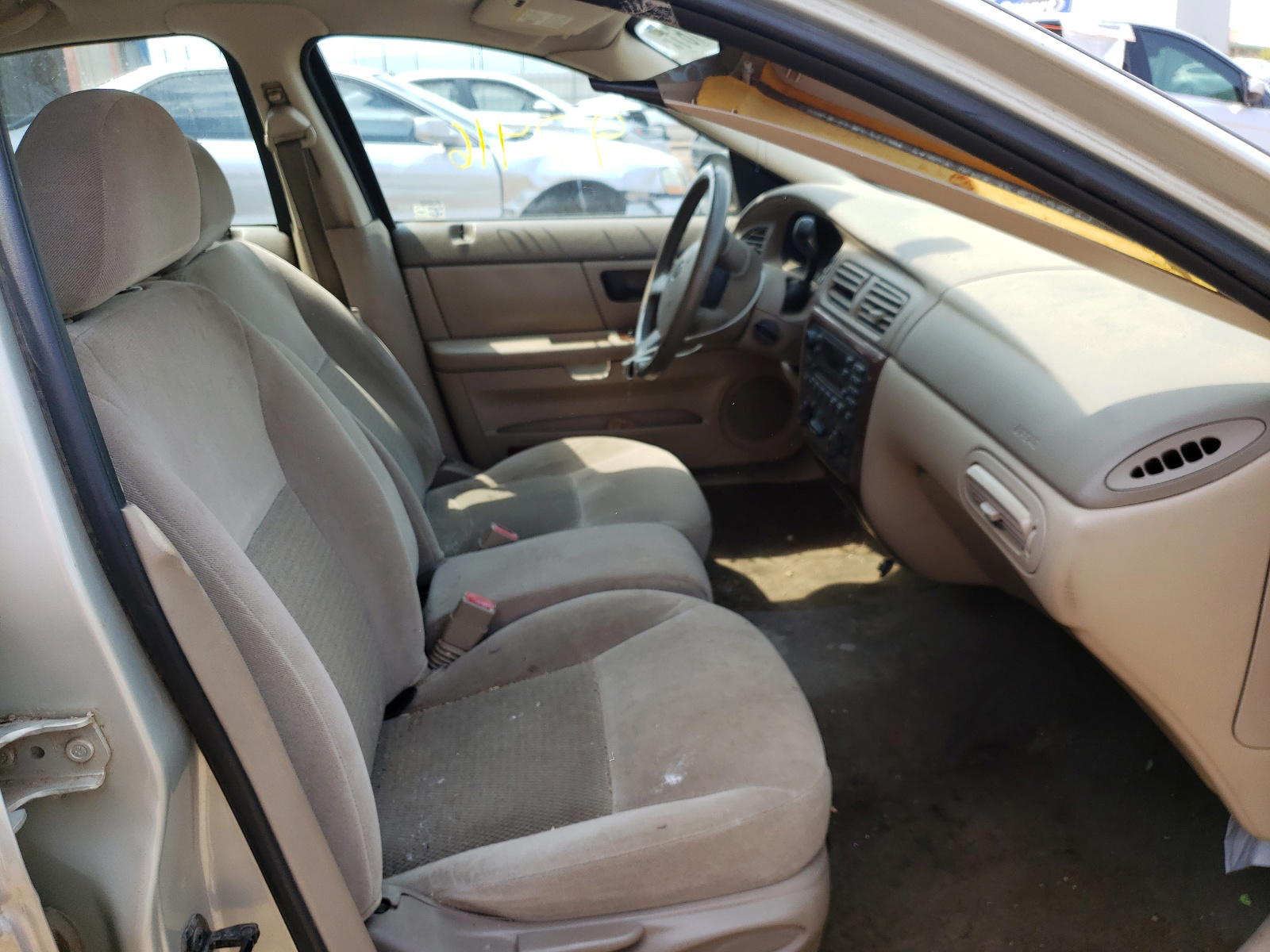 Photo 5 from auction – 2005 FORD TAURUS with VIN 1FAFP56225A210585