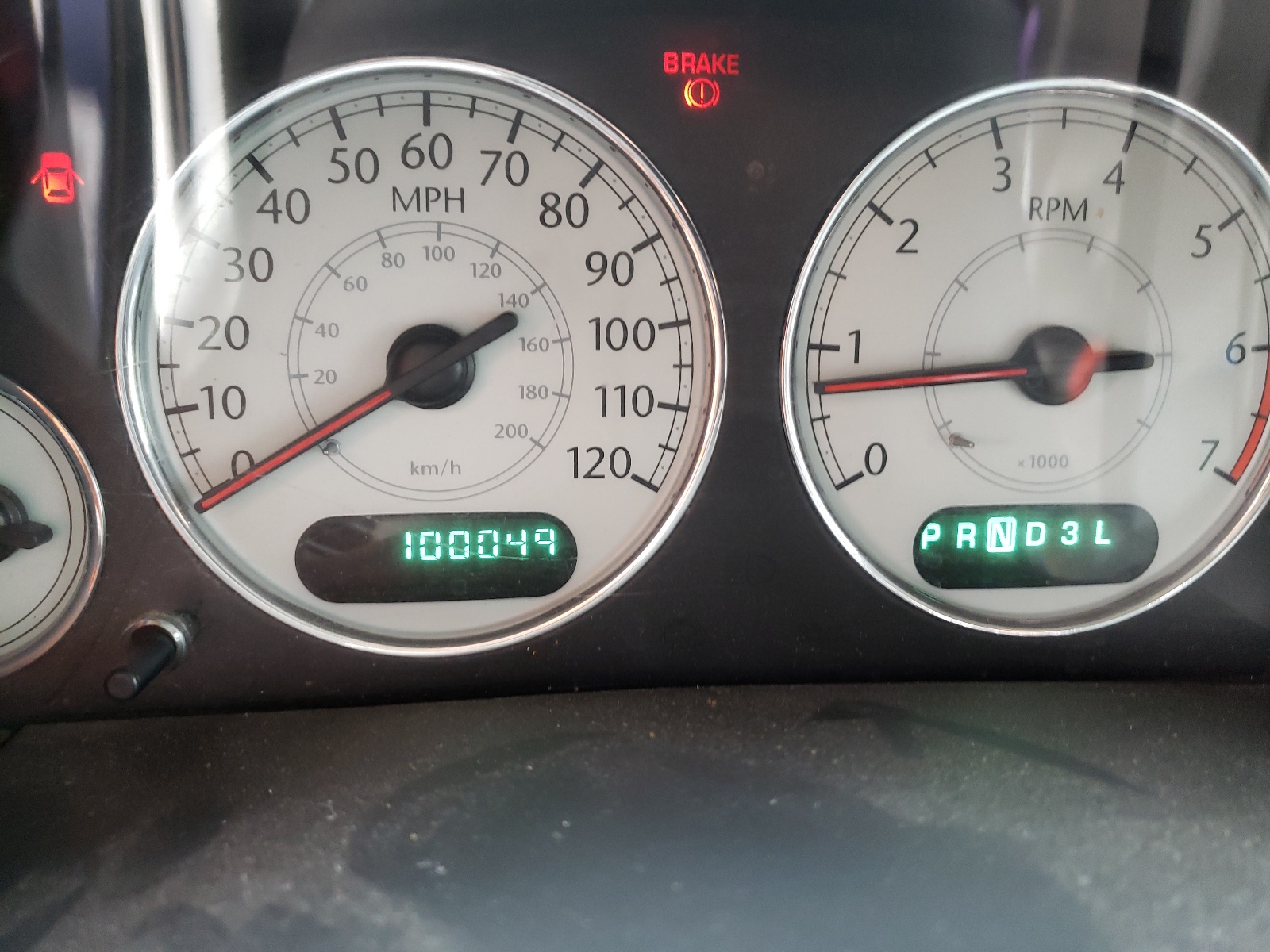 Photo 8 from auction – 2007 CHRYSLER TOWN & COU with VIN 2A4GP64L57R315033