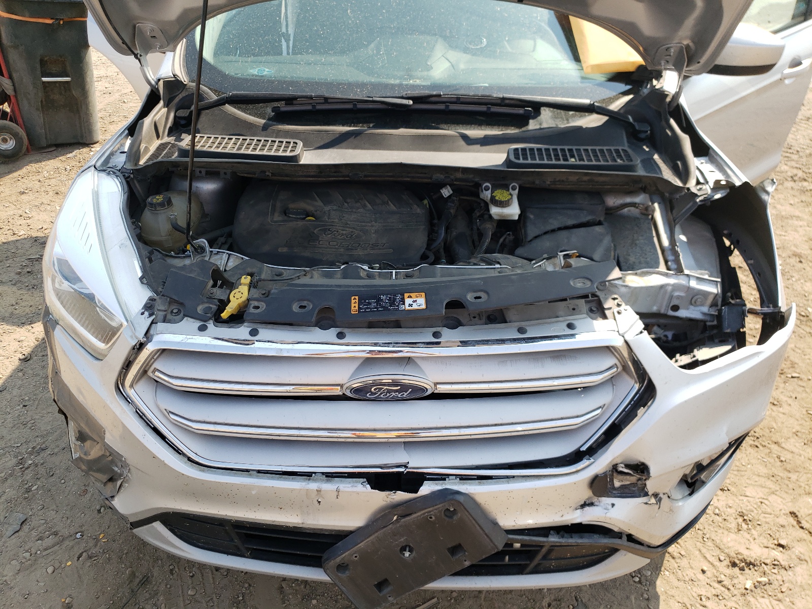 صورة رقم 7 من المزاد - 2018 FORD ESCAPE SEL مع VIN 1FMCU9HDXJUA23532