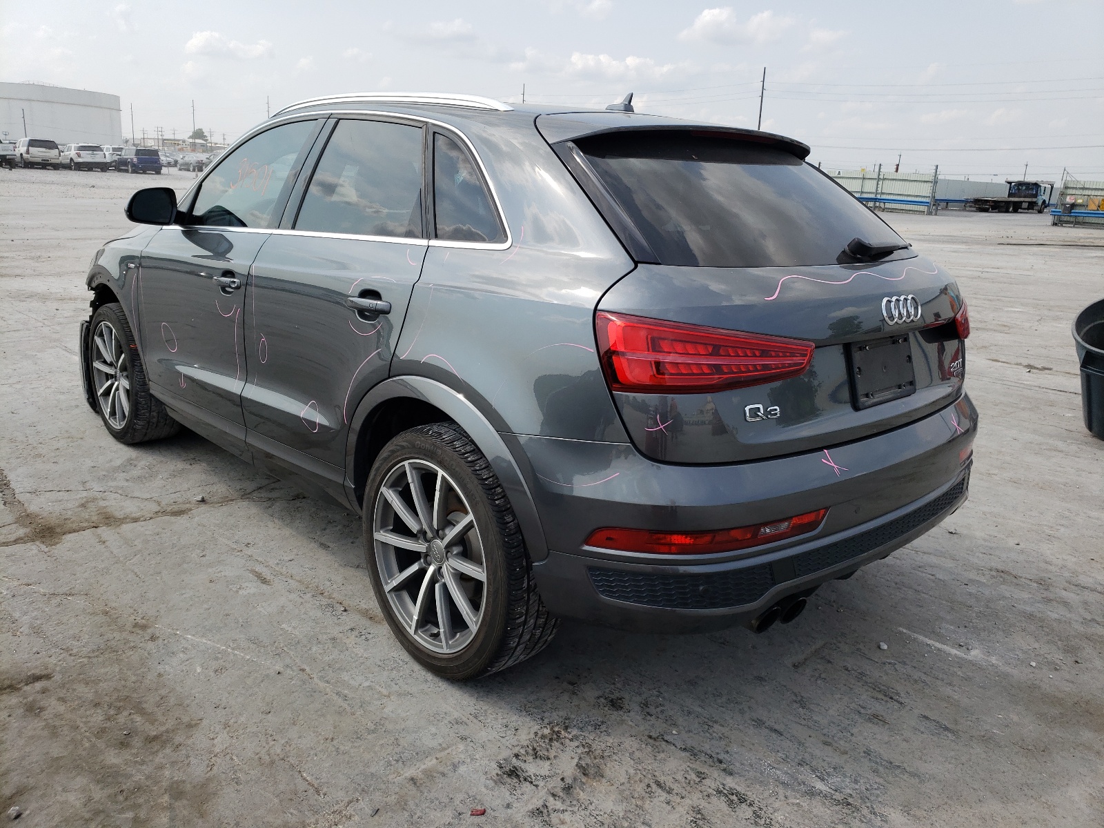 Photo 3 from auction – 2018 AUDI Q3 PREMIUM with VIN WA1JCCFS3JR020336