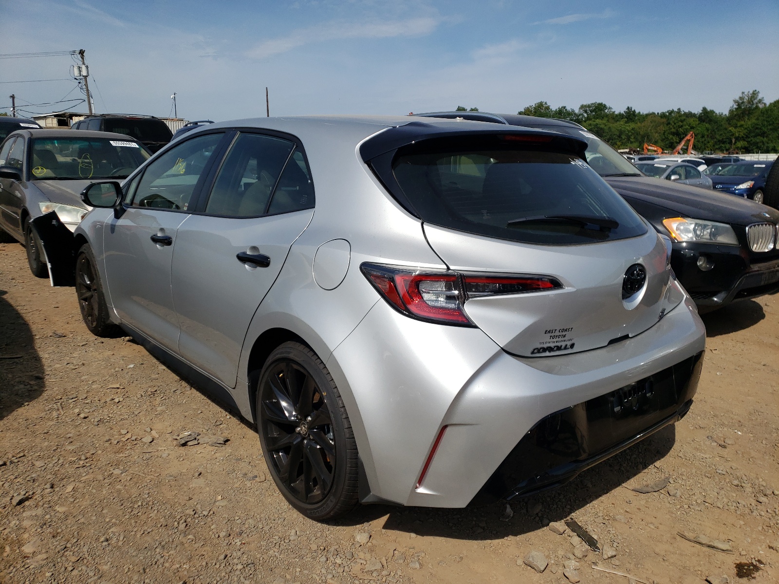 Photo 3 from auction – 2021 TOYOTA COROLLA SE with VIN JTND4MBE9M3139386