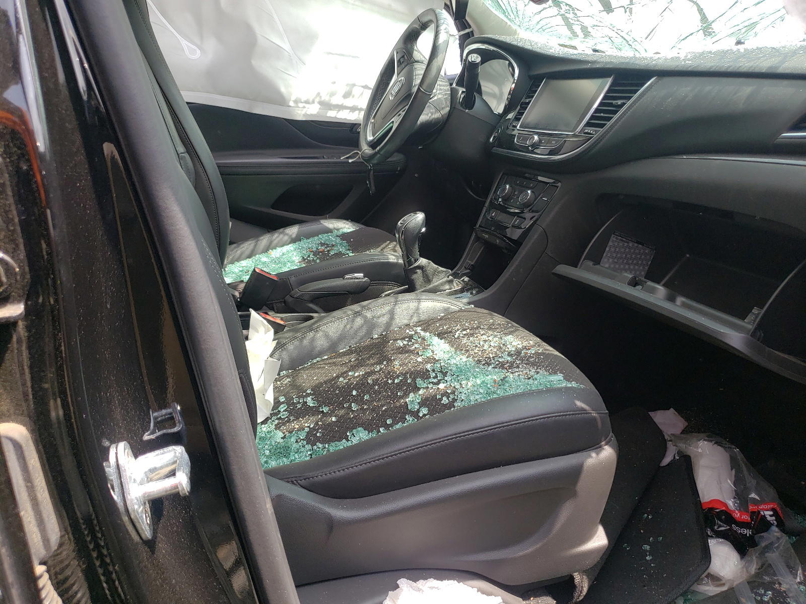 Photo 5 from auction – 2019 BUICK ENCORE PRE with VIN KL4CJASB0KB832809
