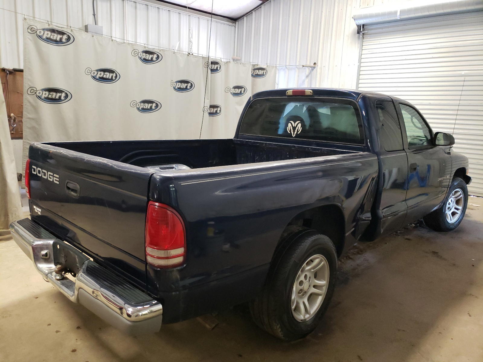 Photo 4 from auction – 2001 DODGE DAKOTA with VIN 1B7GL22XX1S188107