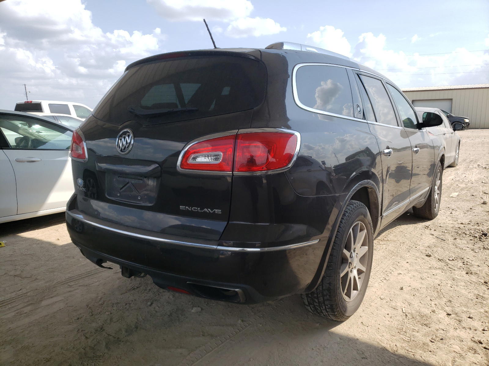 Photo 4 from auction – 2014 BUICK ENCLAVE with VIN 5GAKRBKD1EJ231468