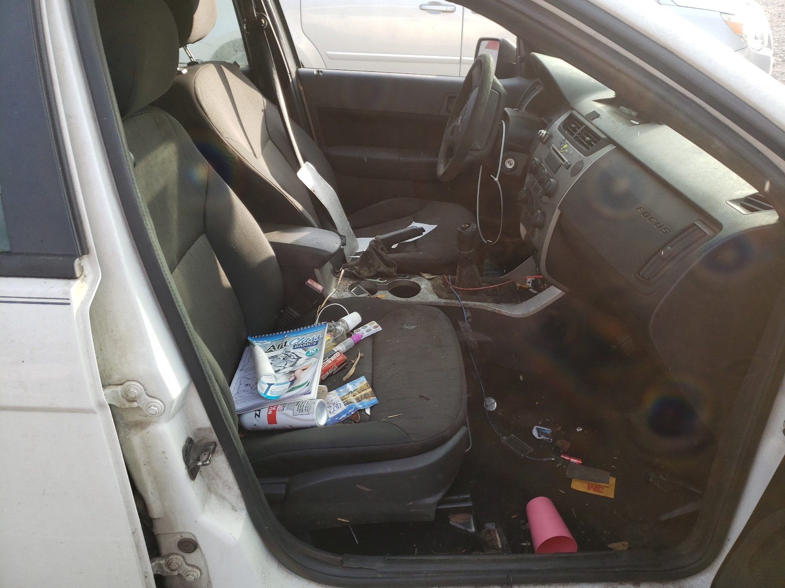 صورة رقم 5 من المزاد - 2010 FORD FOCUS مع VIN 1FAHP3FN2AW191122