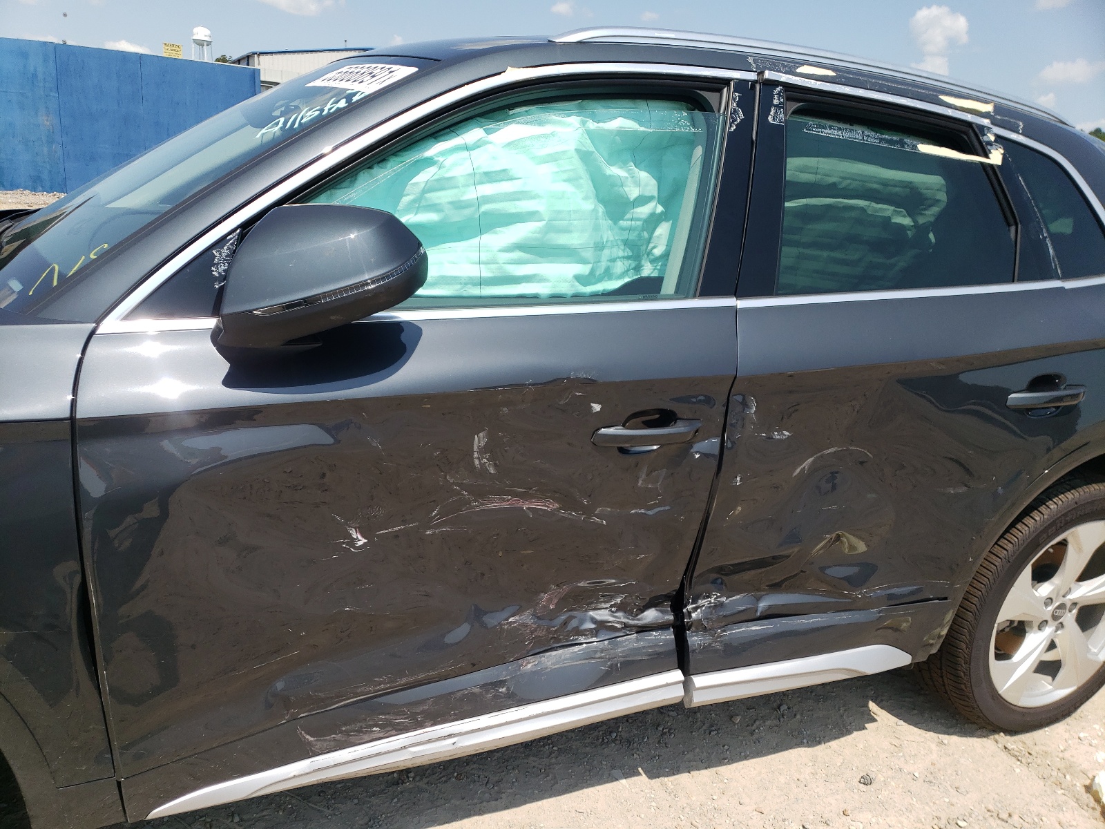Photo 9 from auction – 2021 AUDI Q5 PREMIUM with VIN WA1BAAFY5M2060207