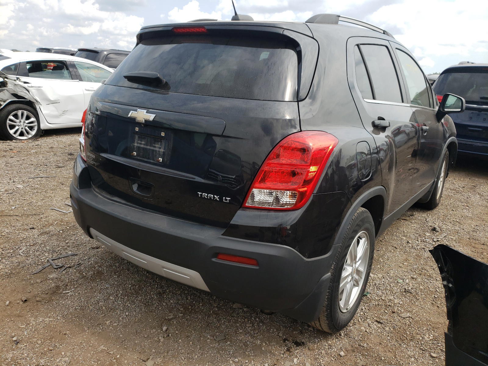 Photo 4 from auction – 2015 CHEVROLET TRAX 1LT with VIN KL7CJLSB2FB240932