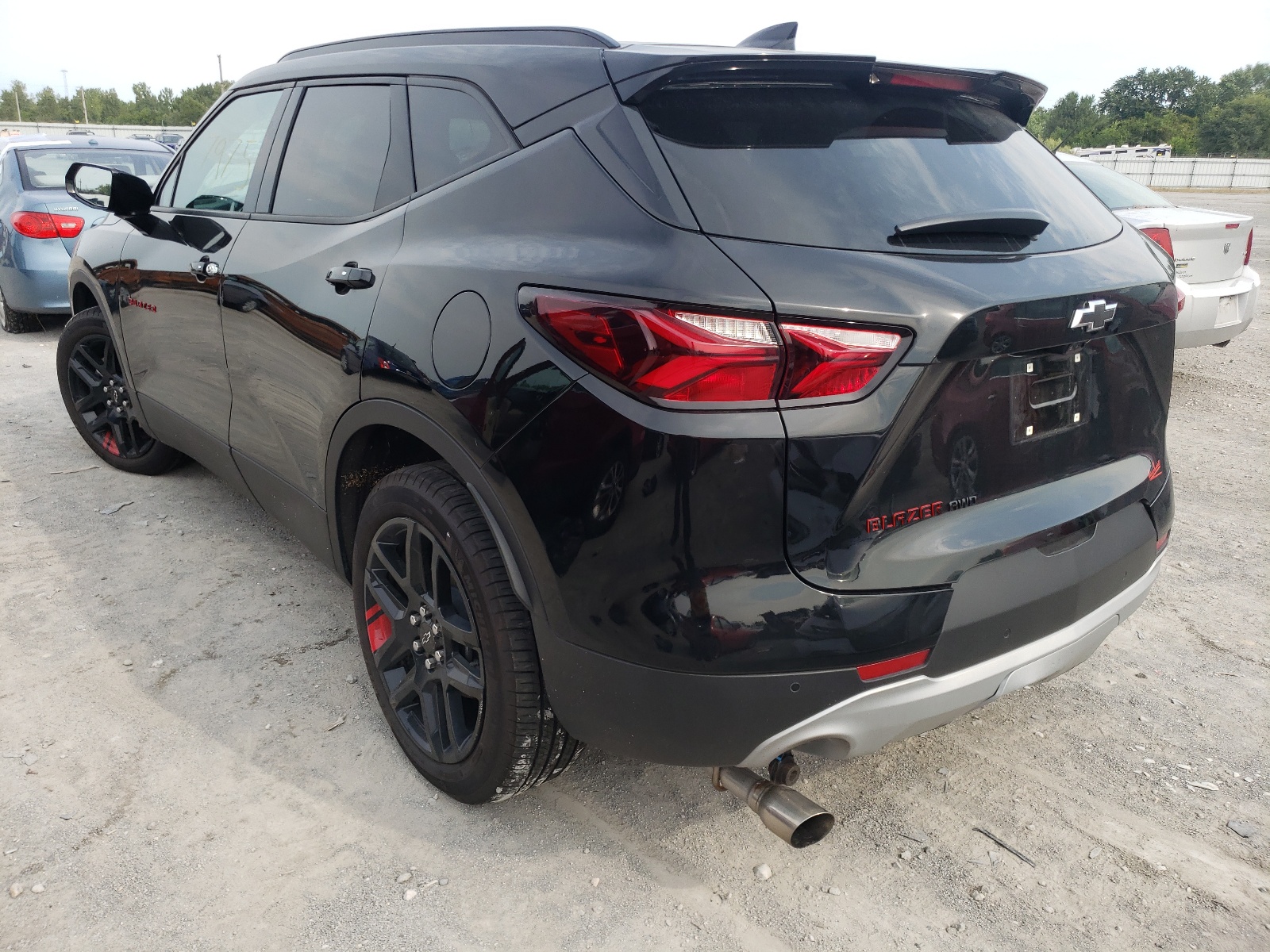 Photo 3 from auction – 2021 CHEVROLET BLAZER 3LT with VIN 3GNKBJR41MS505159