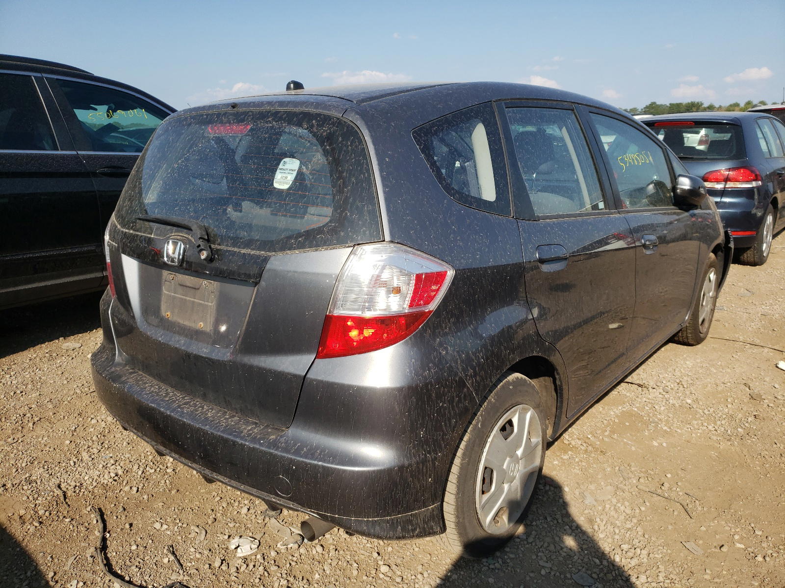 Photo 4 from auction – 2013 HONDA FIT with VIN JHMGE8H35DC020101