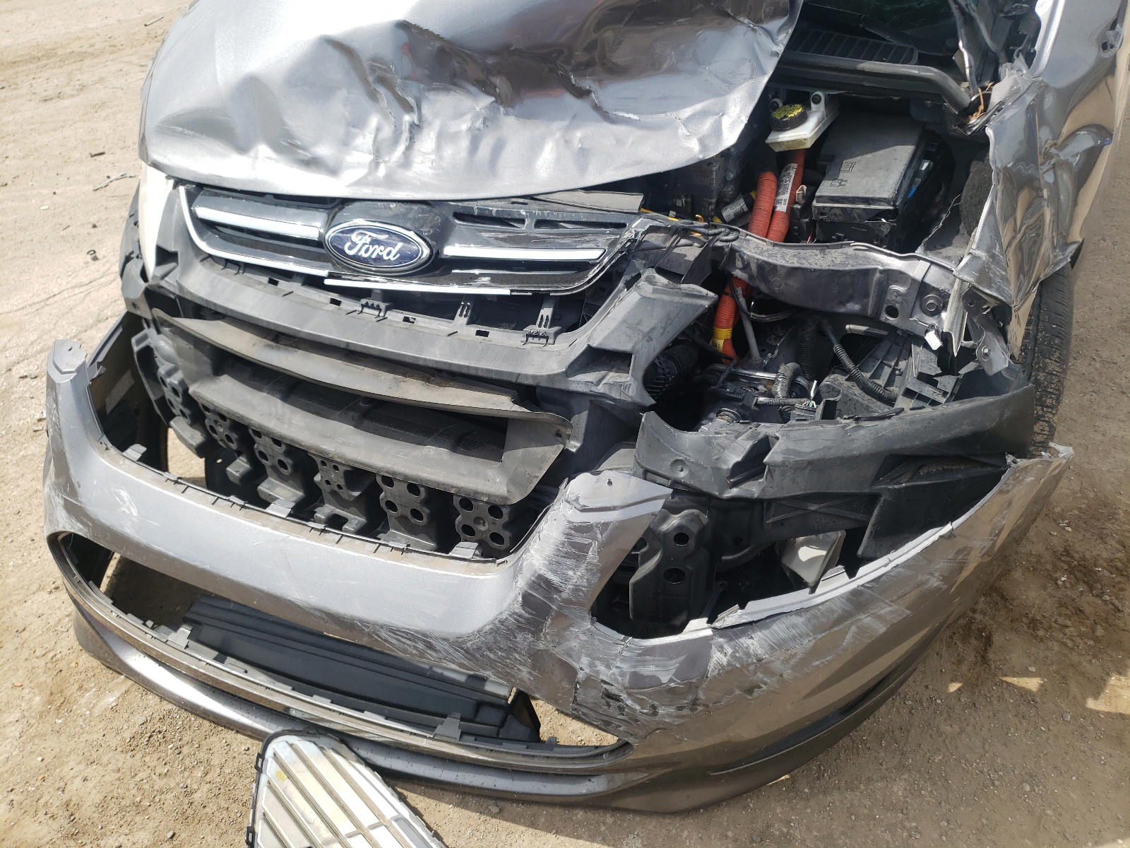 Photo 9 from auction – 2013 FORD C-MAX SE with VIN 1FADP5AU4DL554437