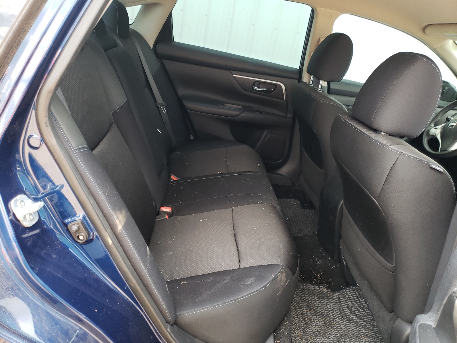 Photo 6 from auction – 2016 NISSAN ALTIMA 2.5 with VIN 1N4AL3AP7GC291040