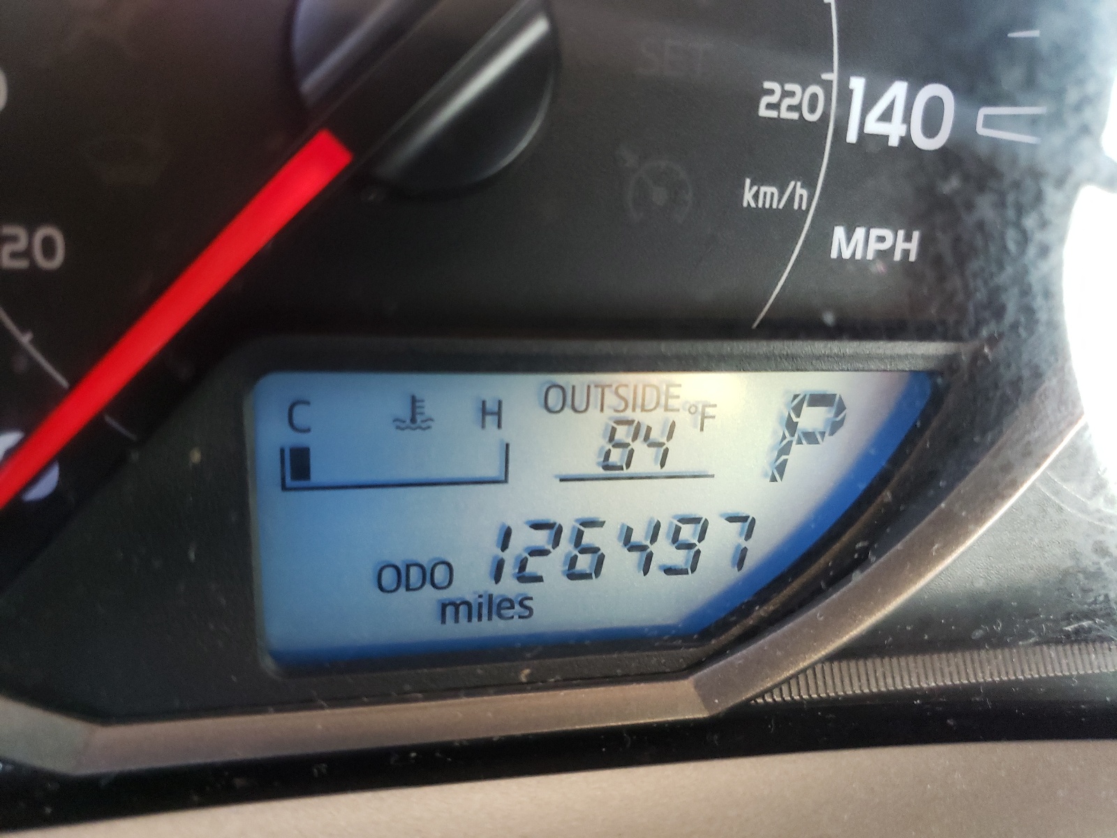 Photo 8 from auction – 2013 TOYOTA RAV4 LE with VIN 2T3ZFREV0DW042149