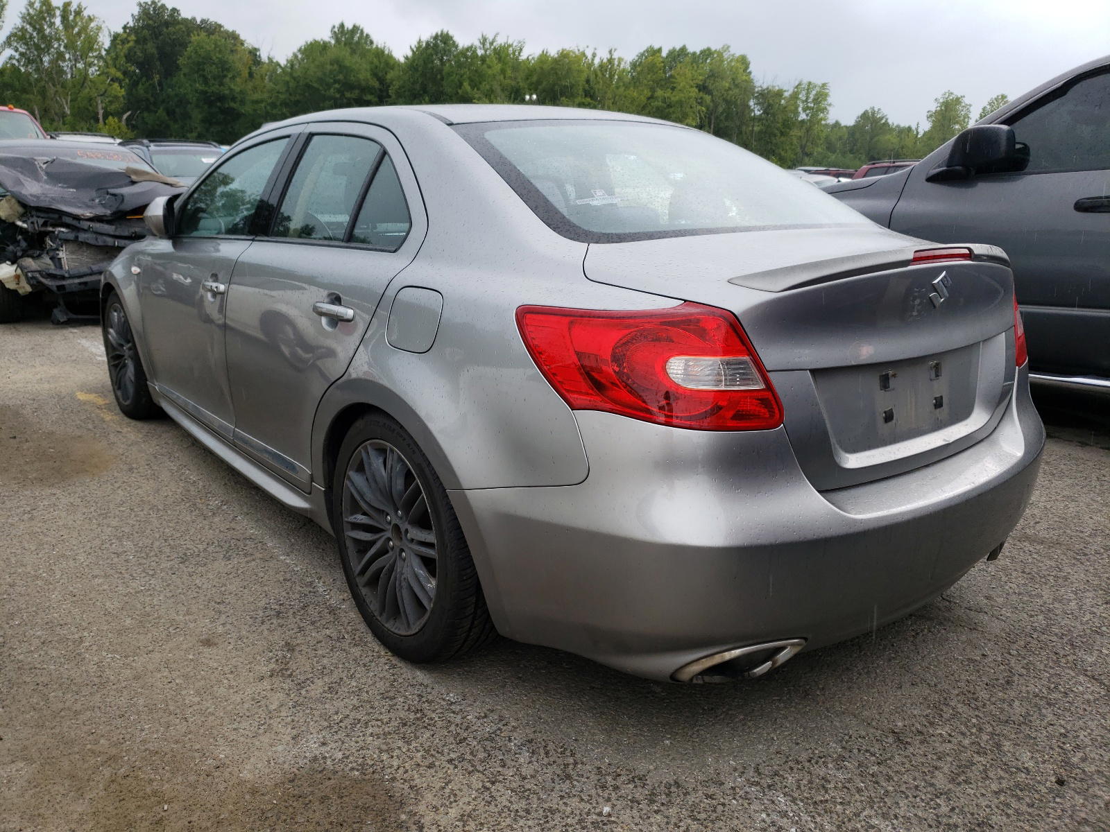 Photo 3 from auction – 2012 SUZUKI KIZASHI SP with VIN JS2RF9A64C6100090