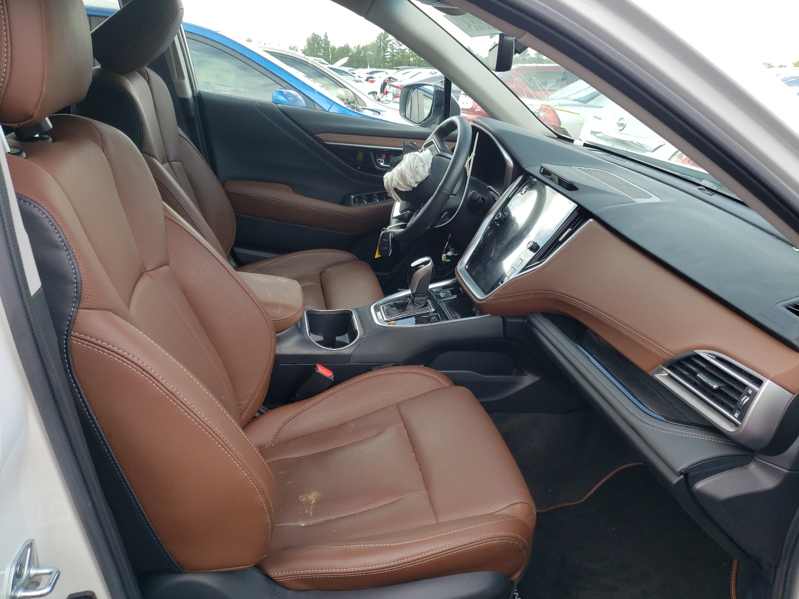 Photo 5 from auction – 2021 SUBARU OUTBACK TO with VIN 4S4BTGPD9M3134989