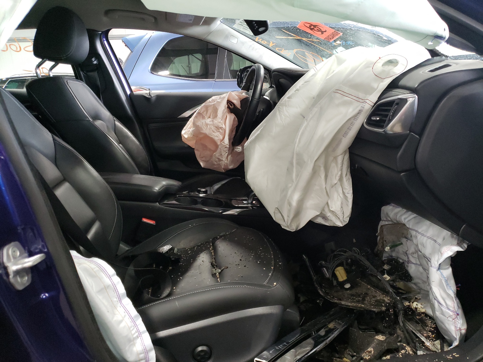 Photo 5 from auction – 2017 INFINITI QX30 BASE with VIN SJKCH5CR8HA019542