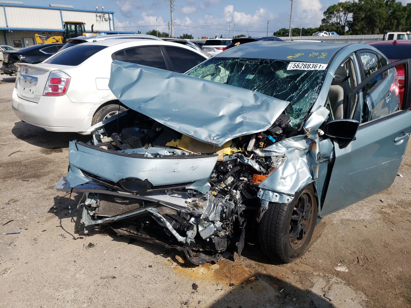 Photo 9 from auction – 2013 TOYOTA PRIUS with VIN JTDKN3DU8D5591194