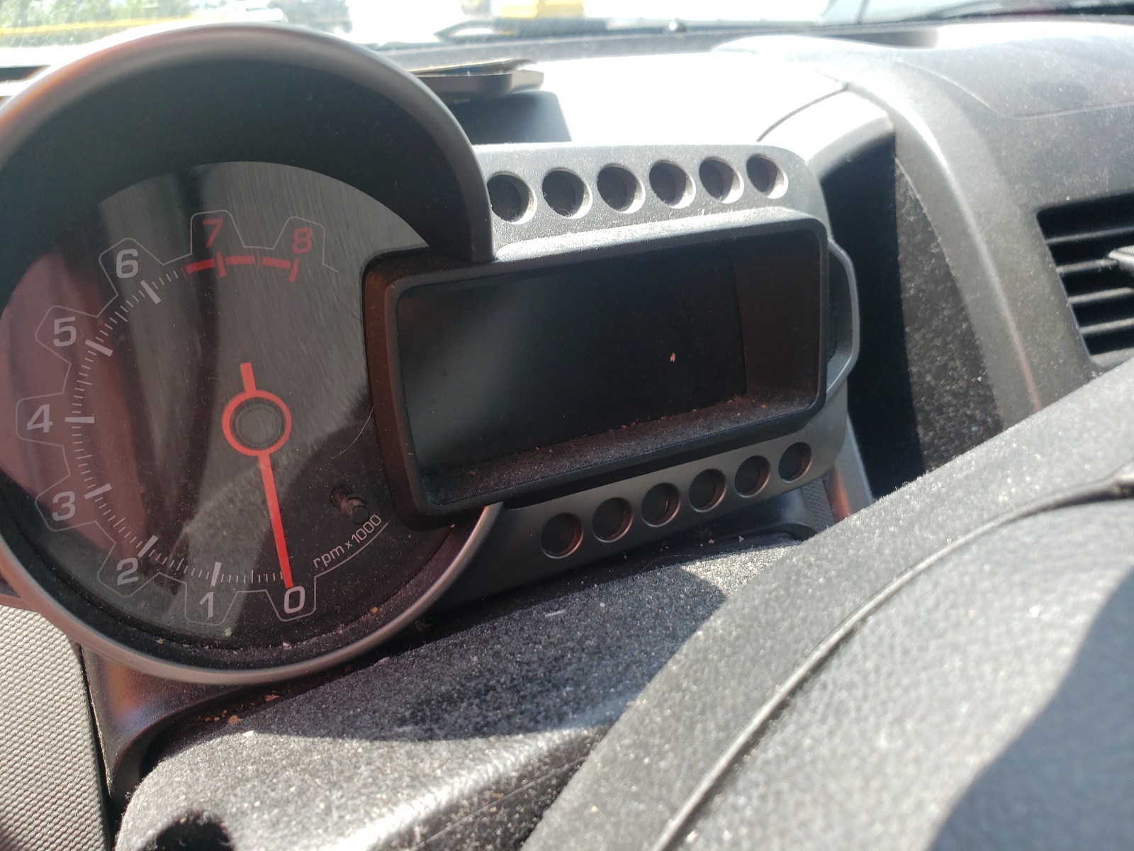 Photo 8 from auction – 2015 CHEVROLET SONIC LT with VIN 1G1JC5SH9F4217245