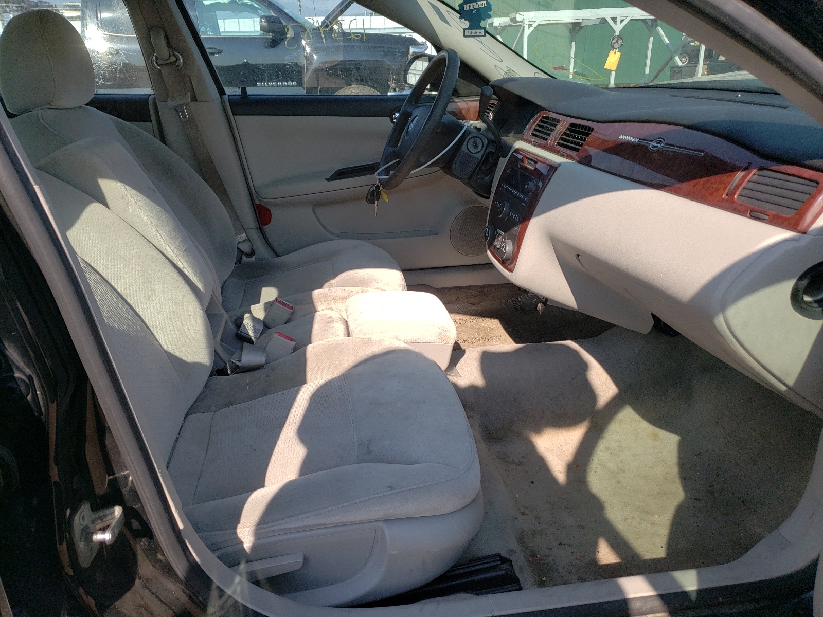 Photo 5 from auction – 2009 CHEVROLET IMPALA LS with VIN 2G1WB57K591104843