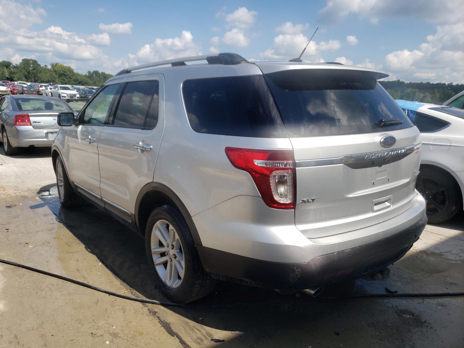 Photo 3 from auction – 2014 FORD EXPLORER X with VIN 1FM5K7D82EGB08980