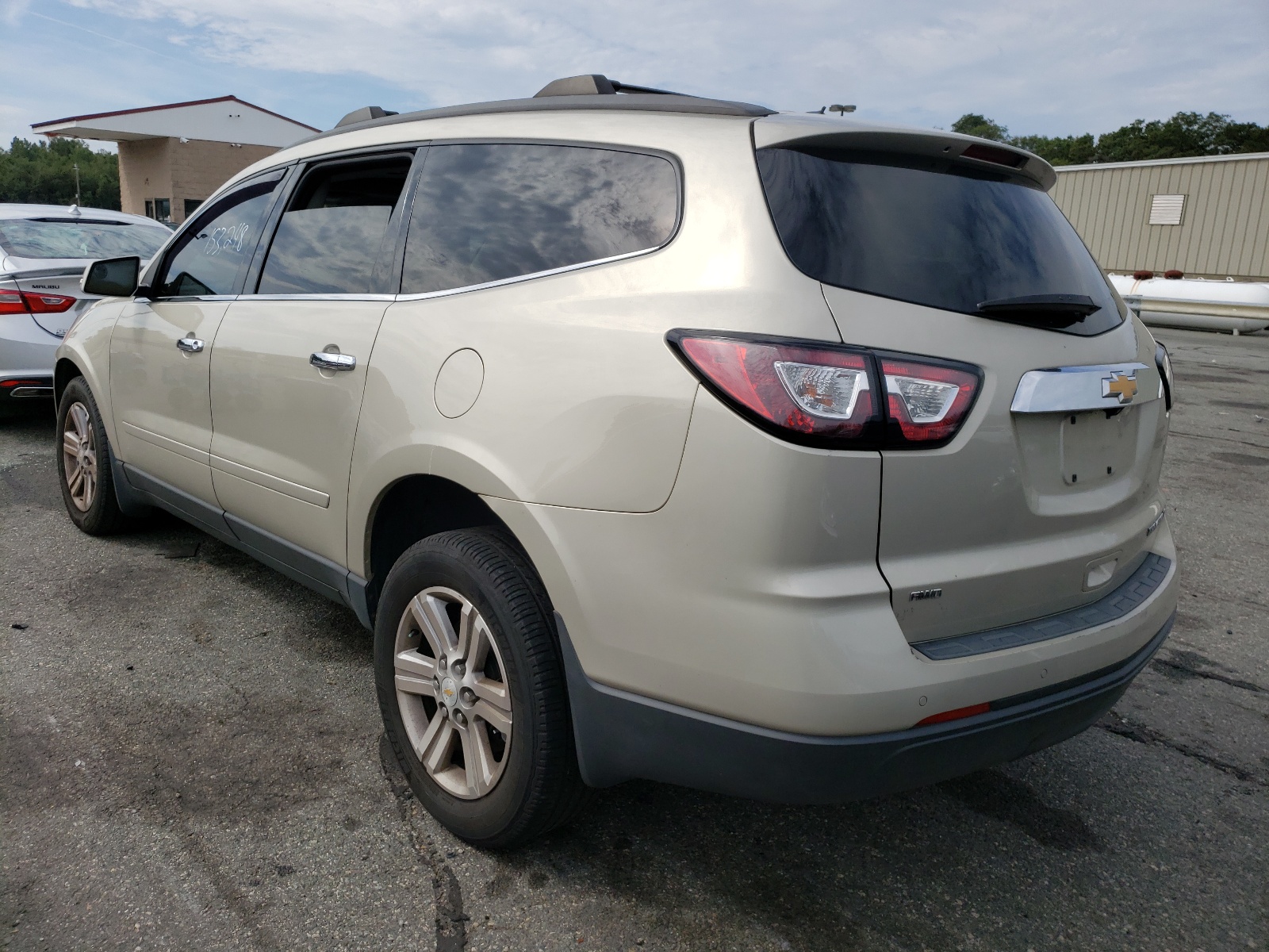 Photo 3 from auction – 2013 CHEVROLET TRAVERSE L with VIN 1GNKVJKD9DJ121049