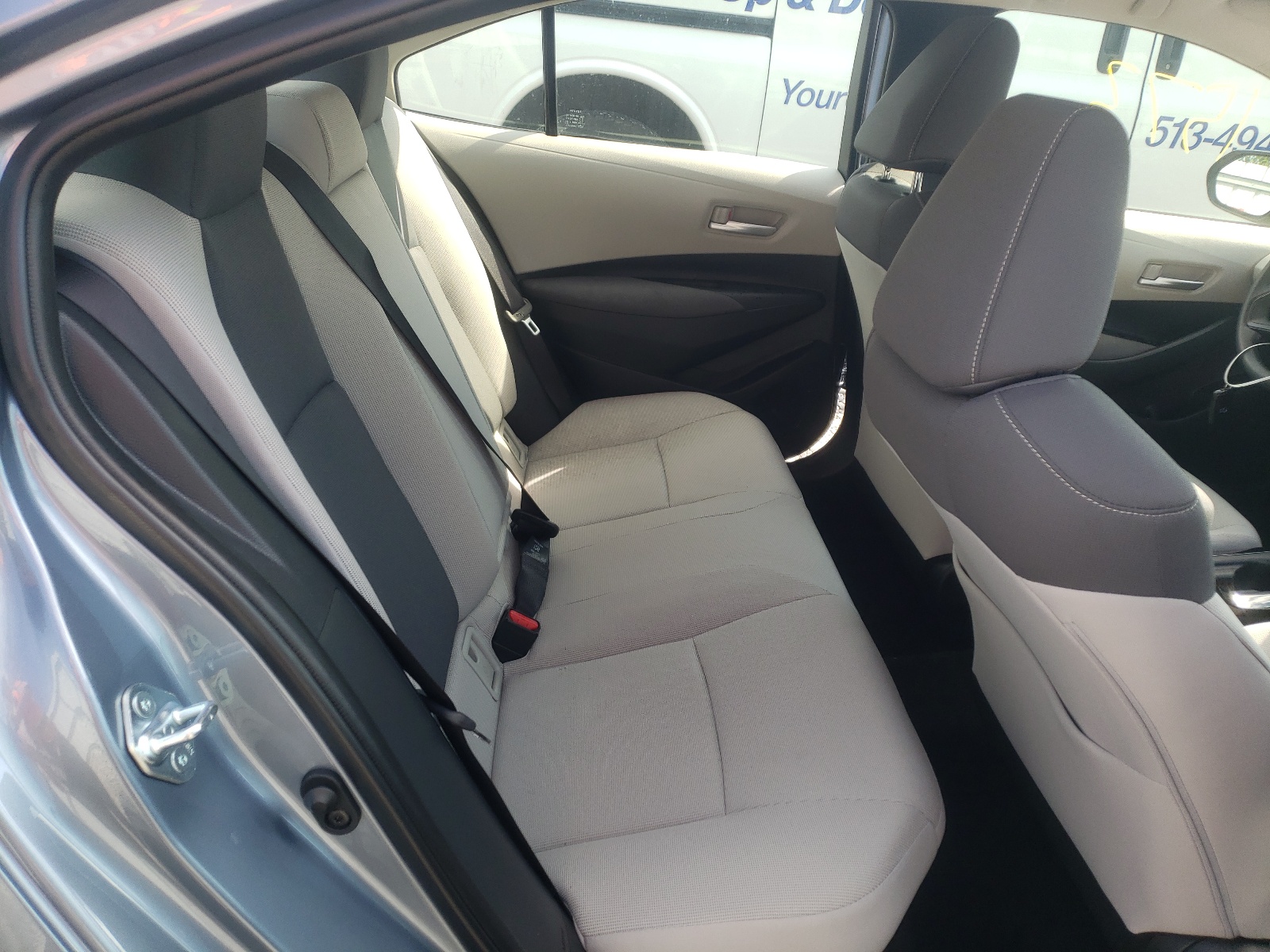 Photo 6 from auction – 2021 TOYOTA COROLLA LE with VIN JTDEAMDE1MJ021519