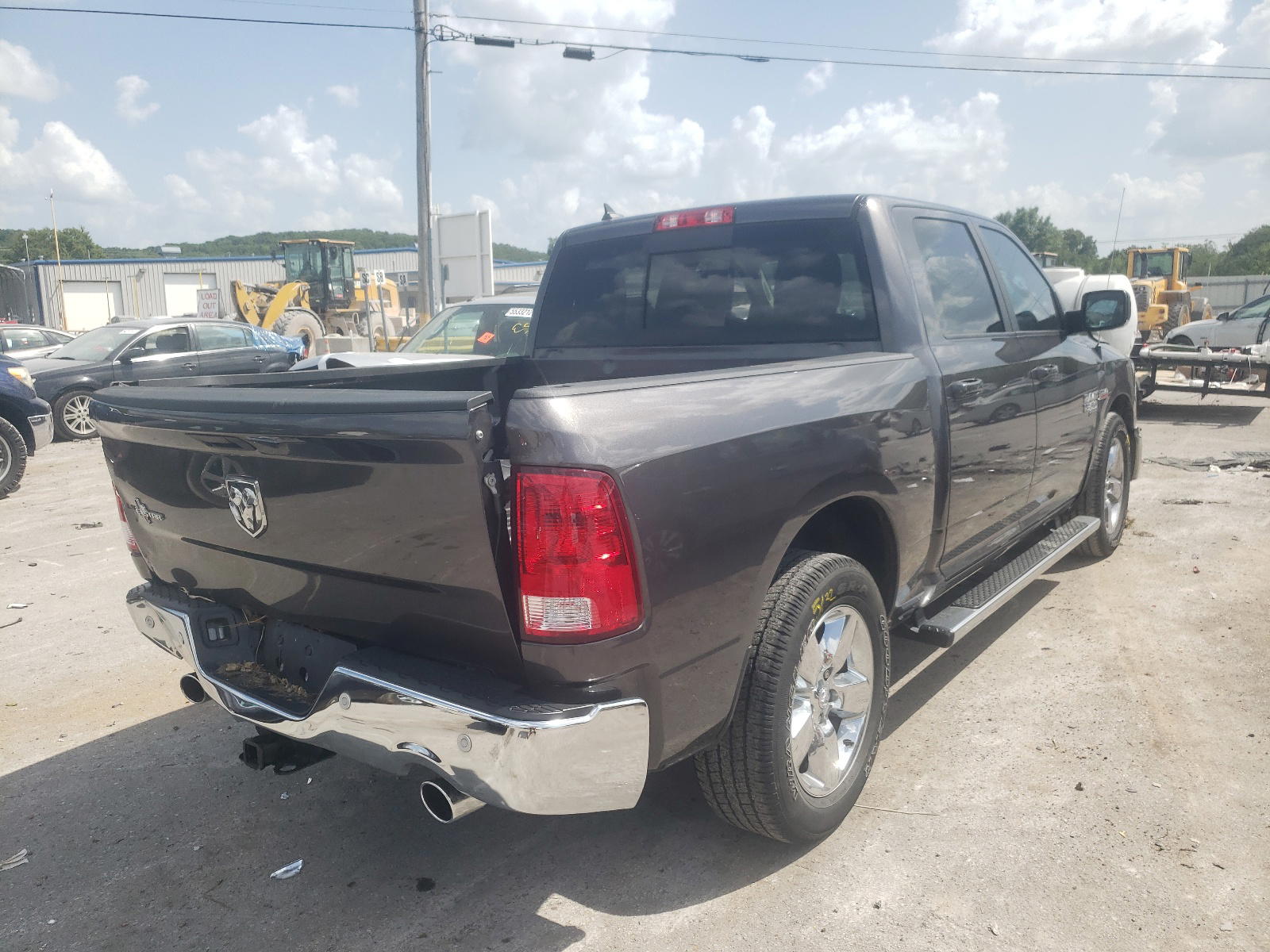 Photo 4 from auction – 2019 RAM 1500 CLASS with VIN 1C6RR6LT5KS529688