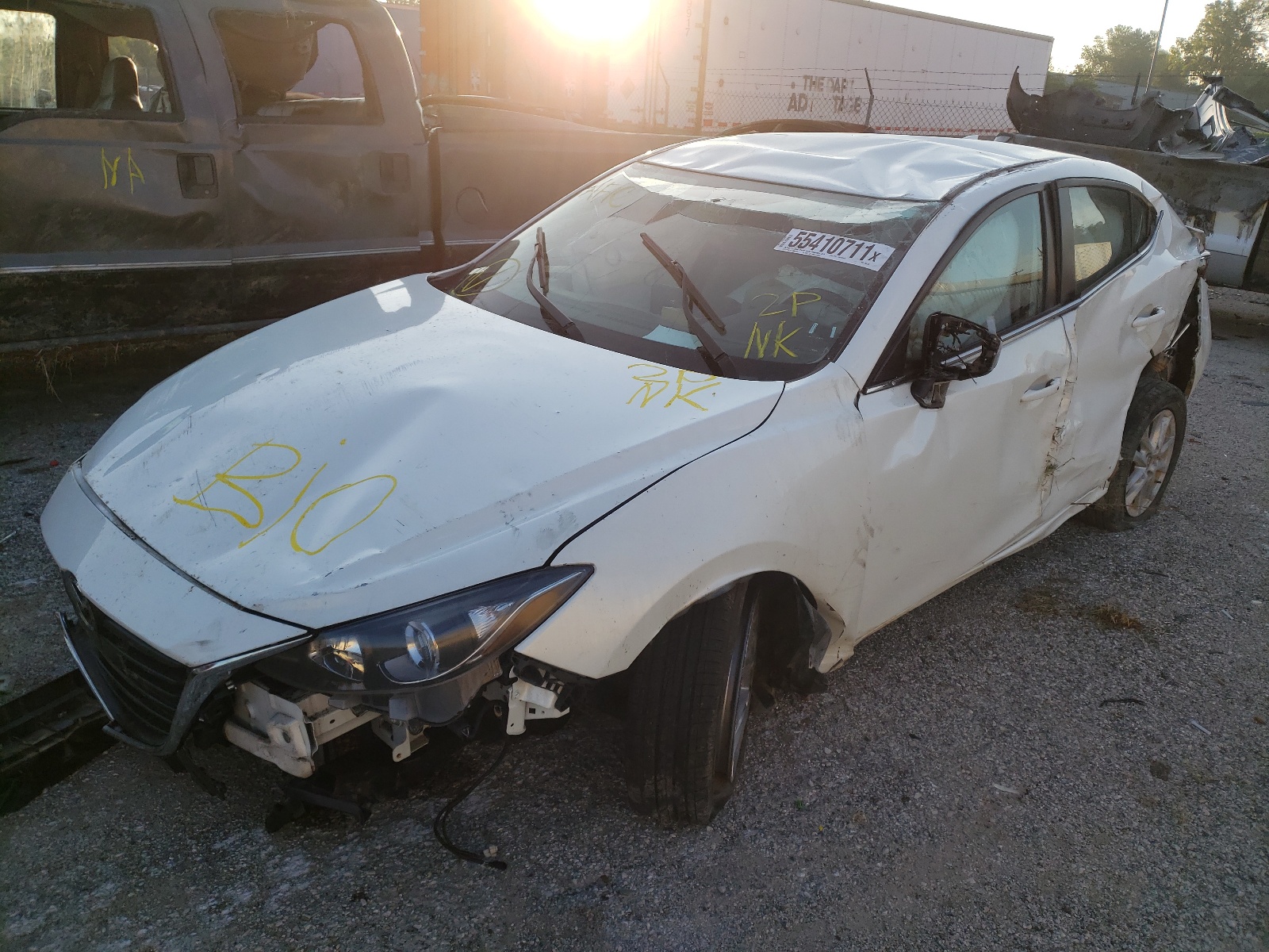 Zdjęcie 2 z aukcji – 2014 MAZDA 3 TOURING z VIN JM1BM1V79E1108126