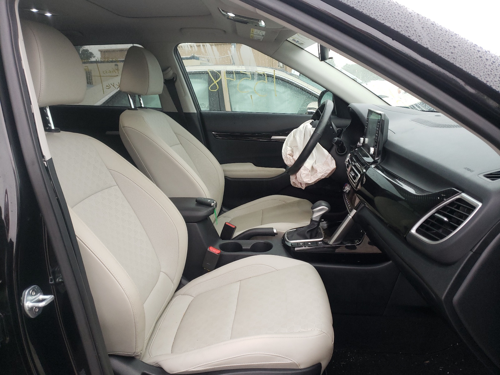 Photo 5 from auction – 2021 KIA SELTOS EX with VIN KNDERCAA1M7049791