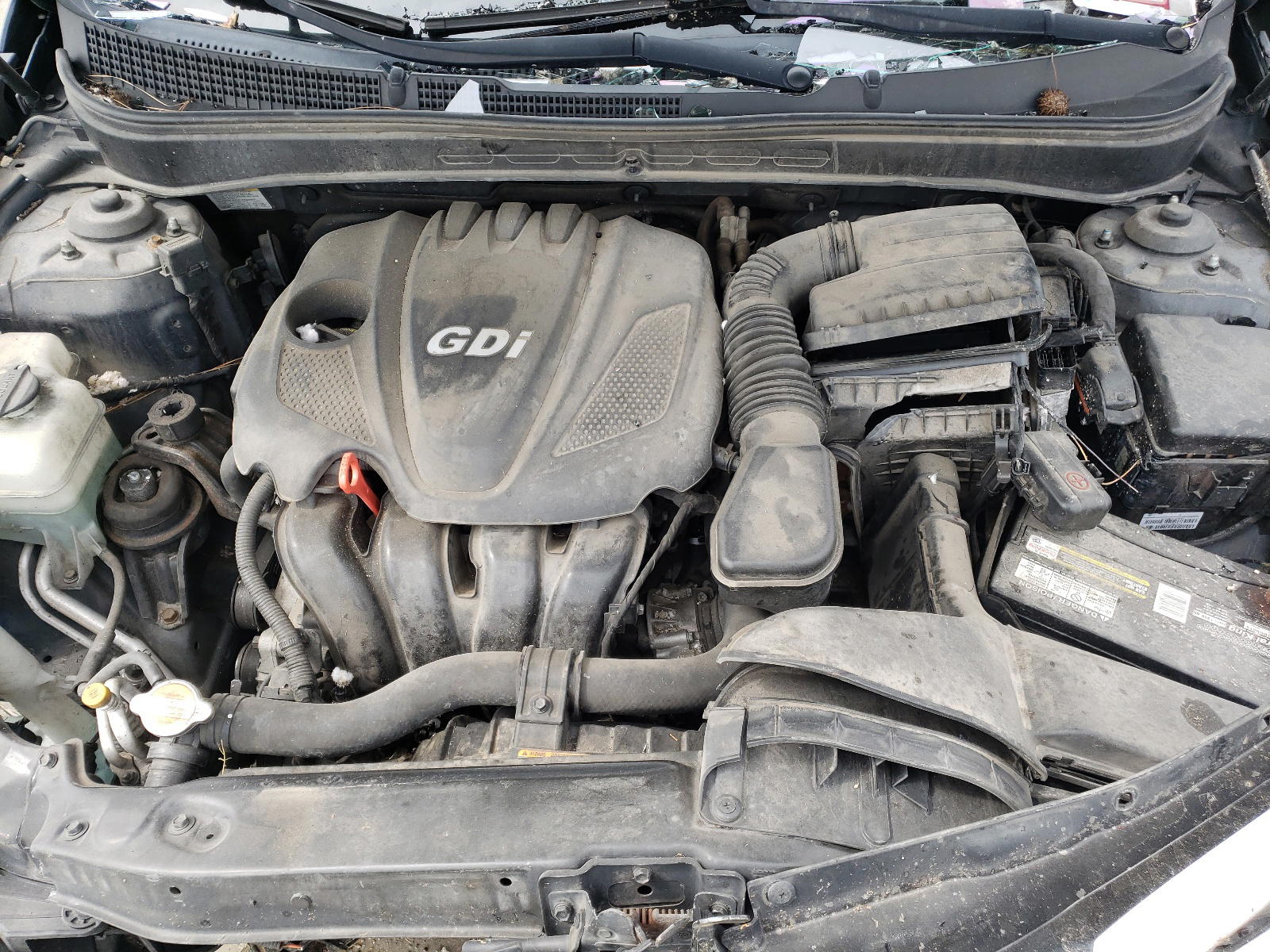 Photo 7 from auction – 2011 HYUNDAI SONATA SE with VIN 5NPEC4AC8BH122155
