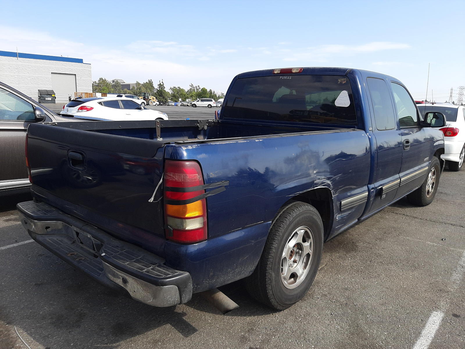 Photo 4 from auction – 2002 CHEVROLET SILVERADO with VIN 2GCEC19V921339624