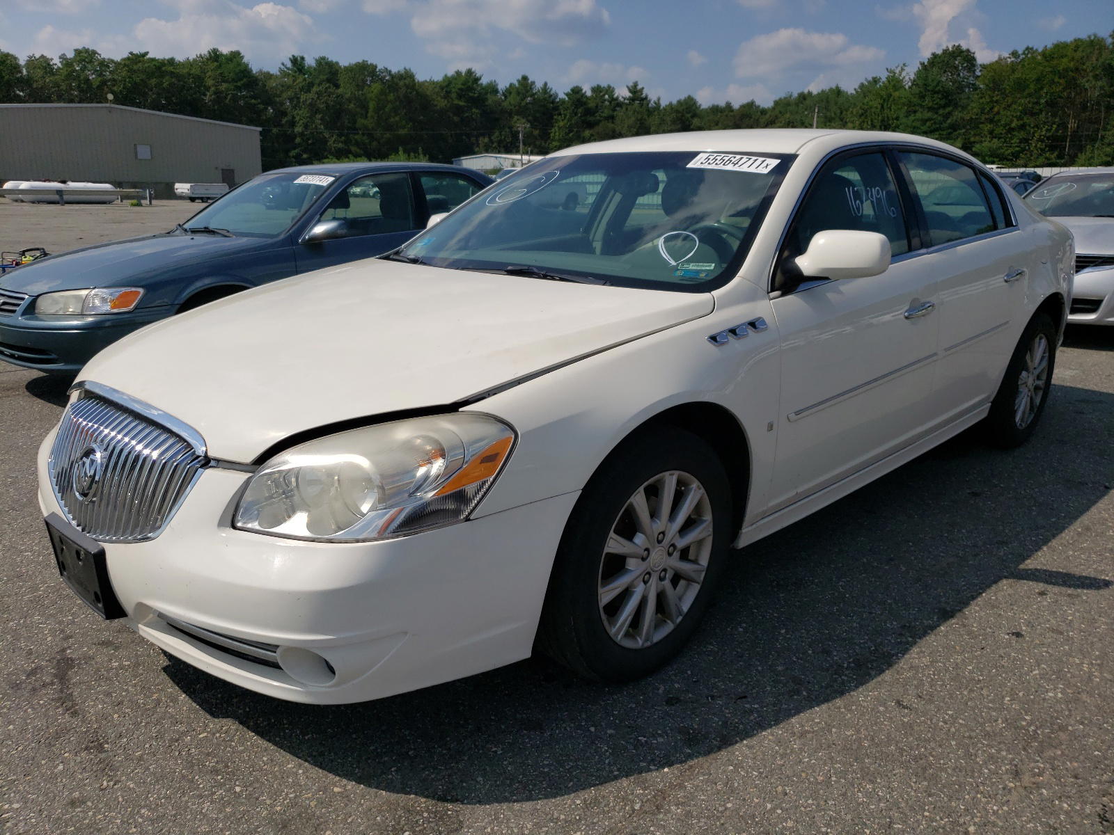 Photo 2 from auction – 2010 BUICK LUCERNE CX with VIN 1G4HC5EM0AU102908