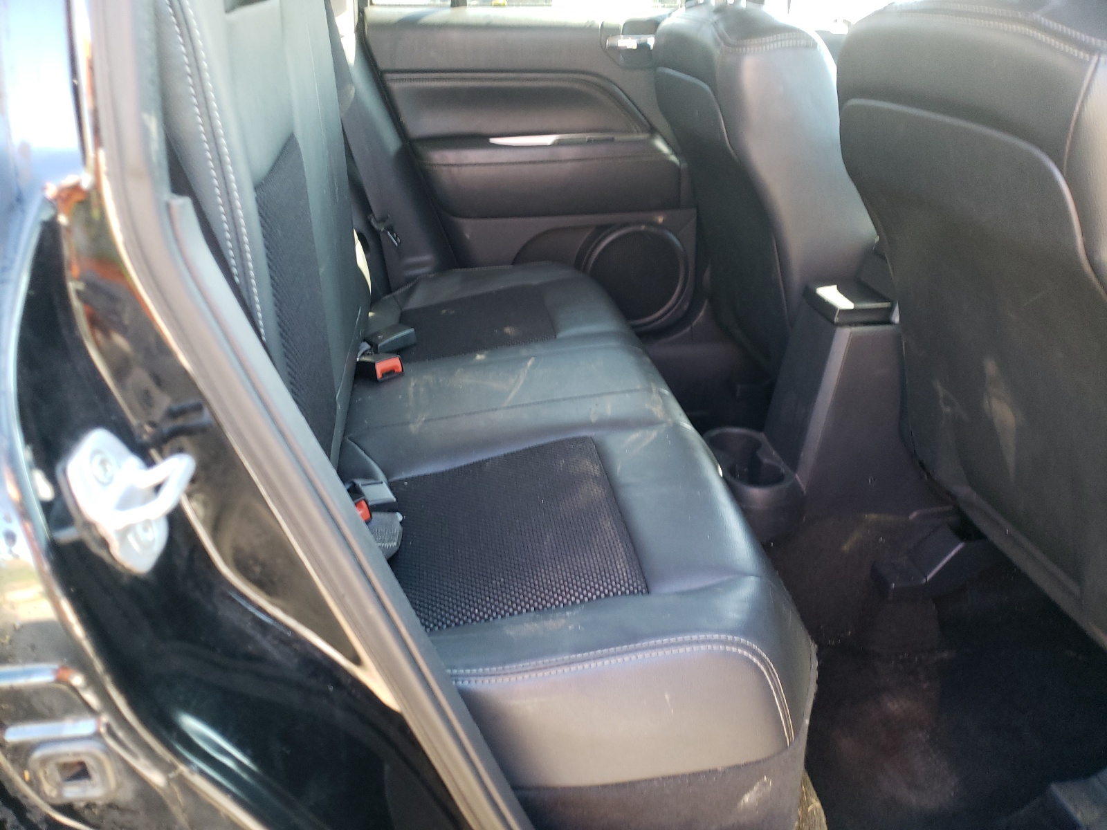 Снимка 6 от търг – 2014 JEEP COMPASS LA с VIN 1C4NJCEB7ED547300
