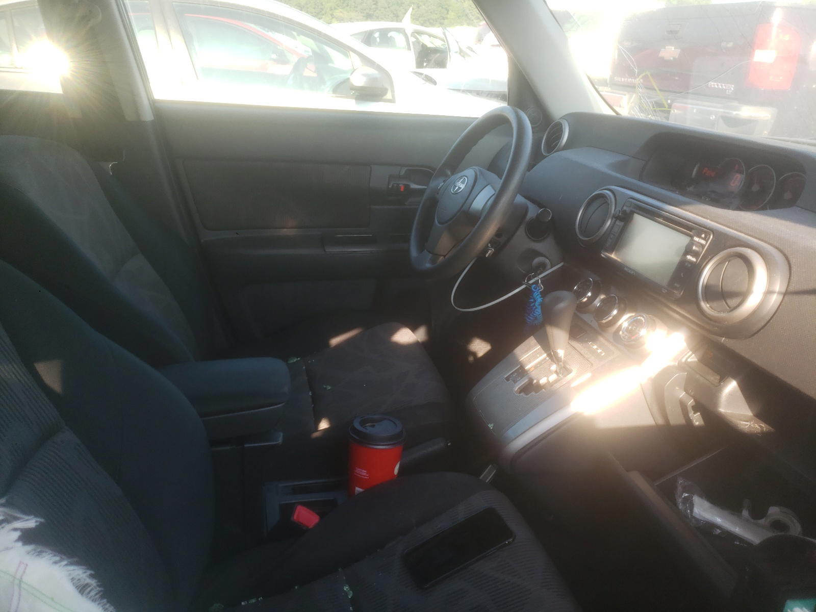 Photo 5 from auction – 2015 SCION XB with VIN JTLZE4FE9FJ070428