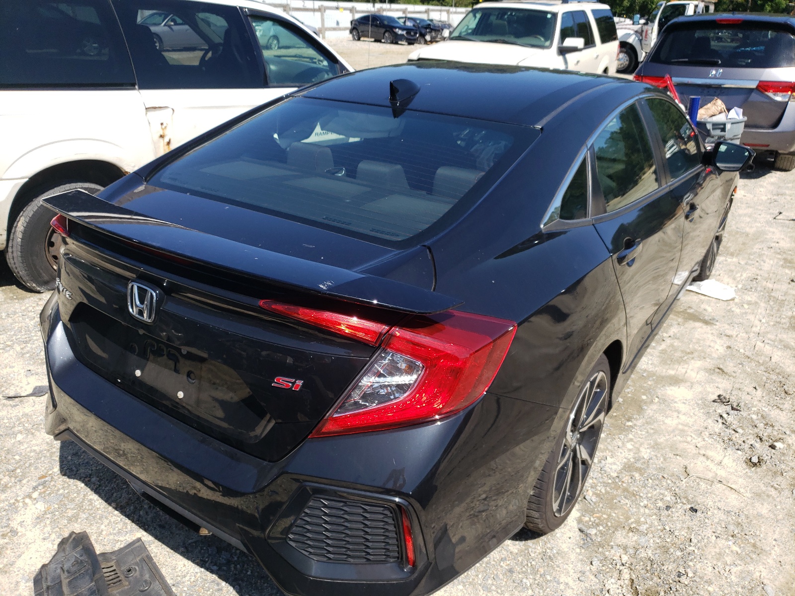 Photo 4 from auction – 2017 HONDA CIVIC SI with VIN 2HGFC1E55HH701931