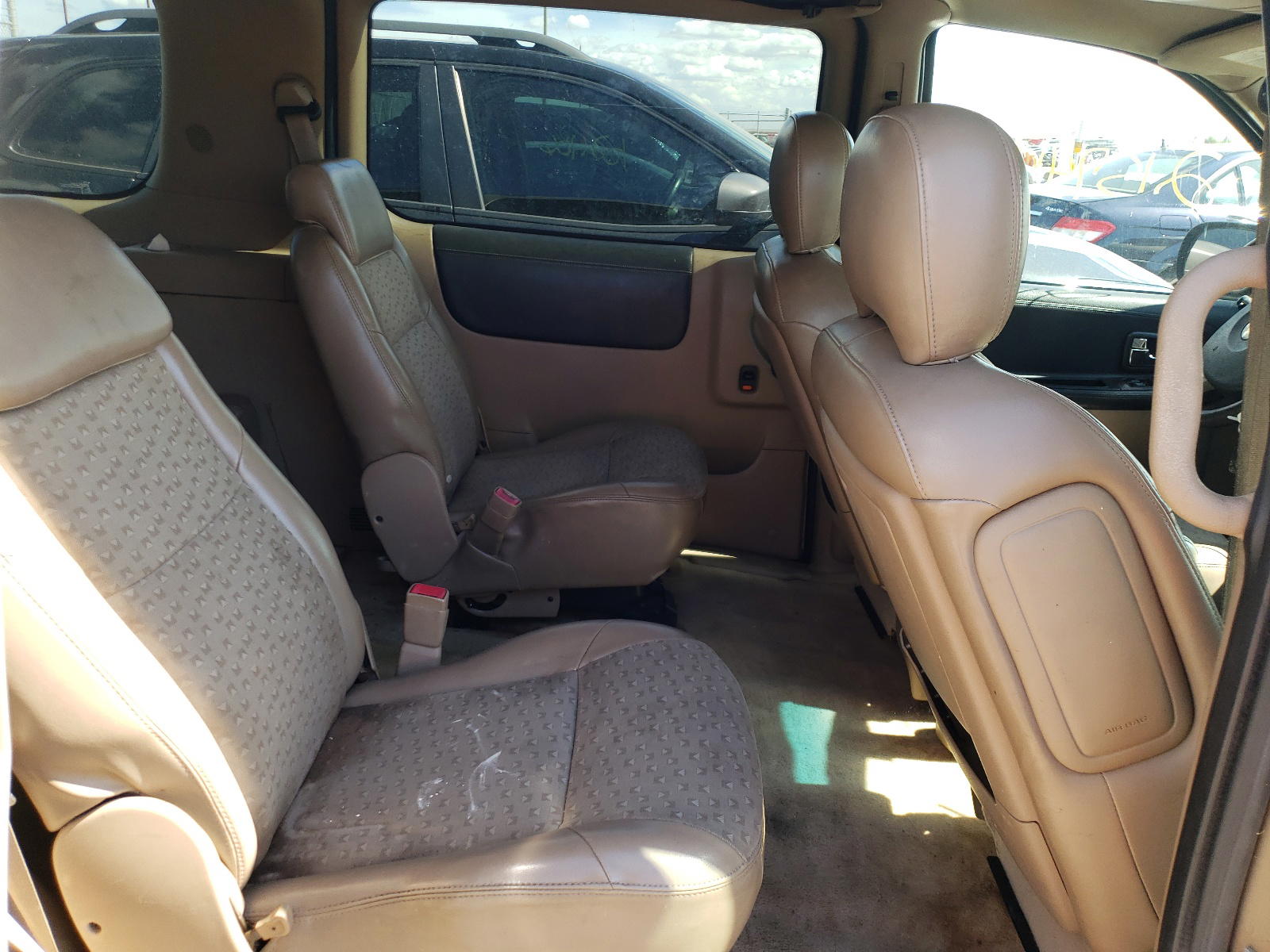 Photo 6 from auction – 2005 CHEVROLET UPLANDER with VIN 1GNDV23LX5D181300