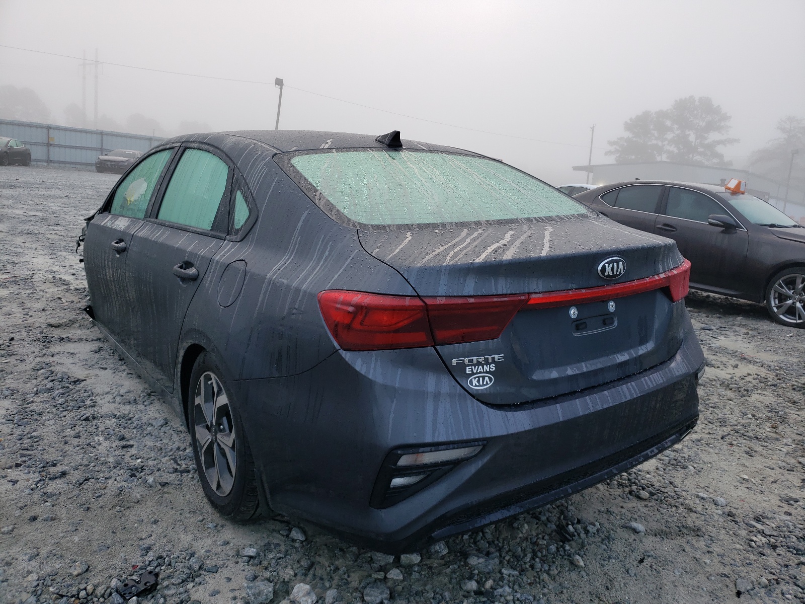Photo 3 from auction – 2021 KIA FORTE FE with VIN 3KPF24AD7ME357394
