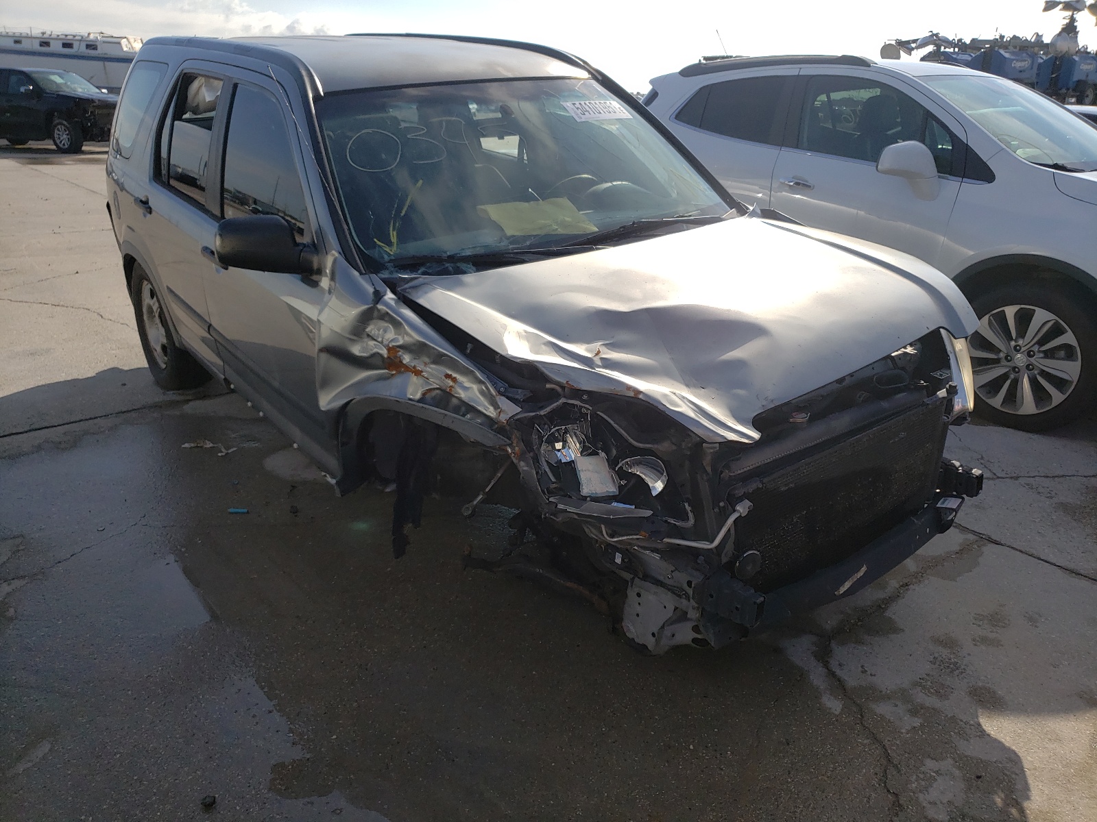 HONDA CR-V LX 2006 with VIN JHLRD68596C000345 - Photo from auction