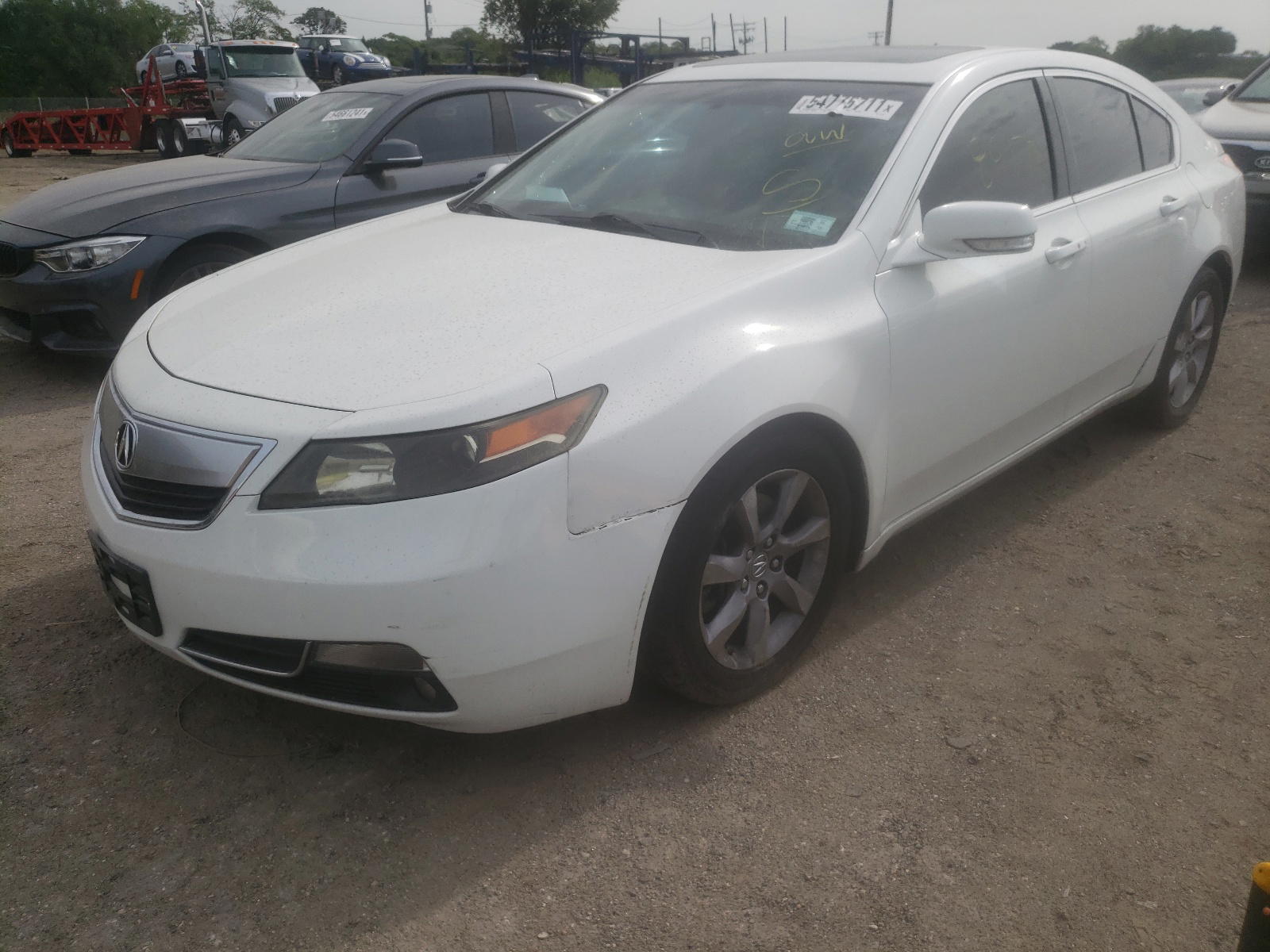 Photo 2 from auction – 2013 ACURA TL TECH with VIN 19UUA8F55DA013733