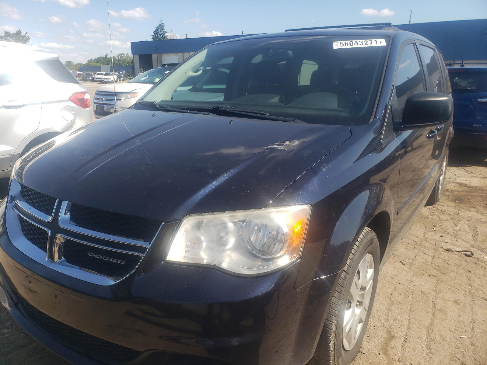 Photo 2 from auction – 2011 DODGE GRAND CARA with VIN 2D4RN4DG2BR730477