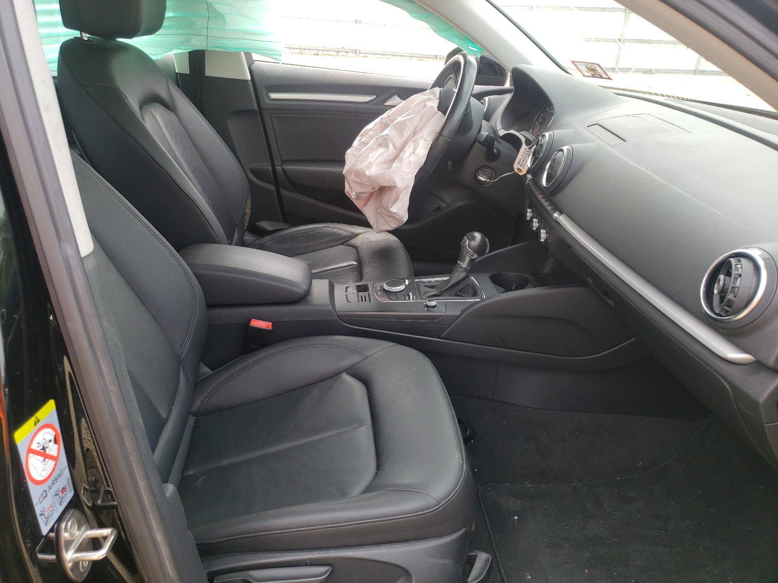 Photo 5 from auction – 2015 AUDI A3 PREMIUM with VIN WAUACGFF1F1007409