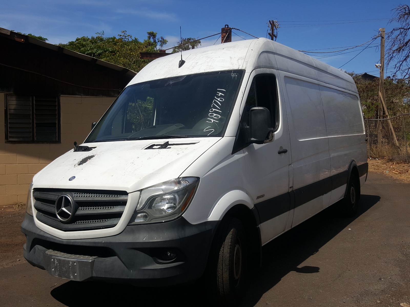 Photo 2 from auction – 2015 MERCEDES-BENZ SPRINTER 2 with VIN WD3PE8DC8F5964192