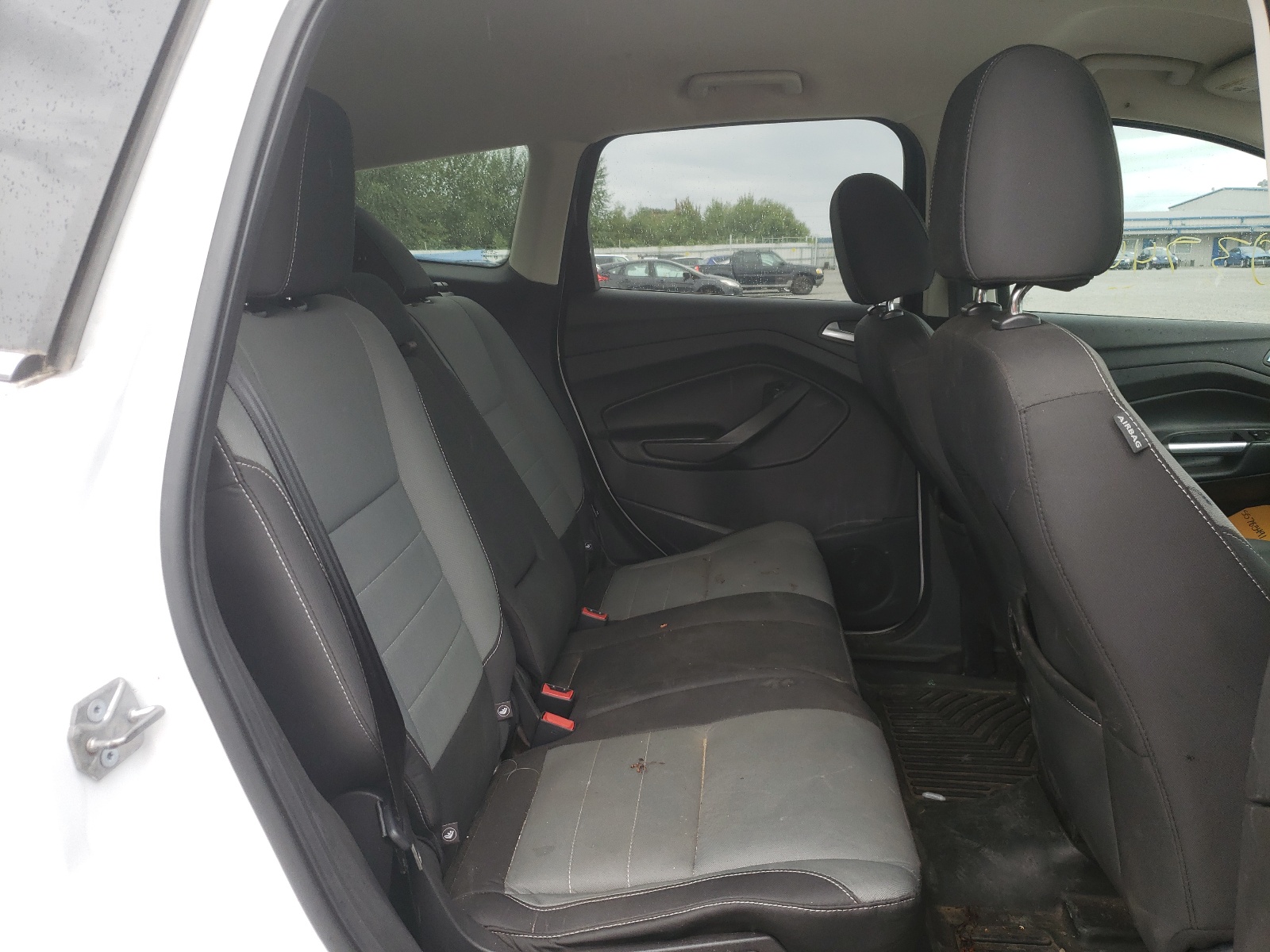 Photo 6 from auction – 2016 FORD ESCAPE SE with VIN 1FMCU9GX2GUC61184