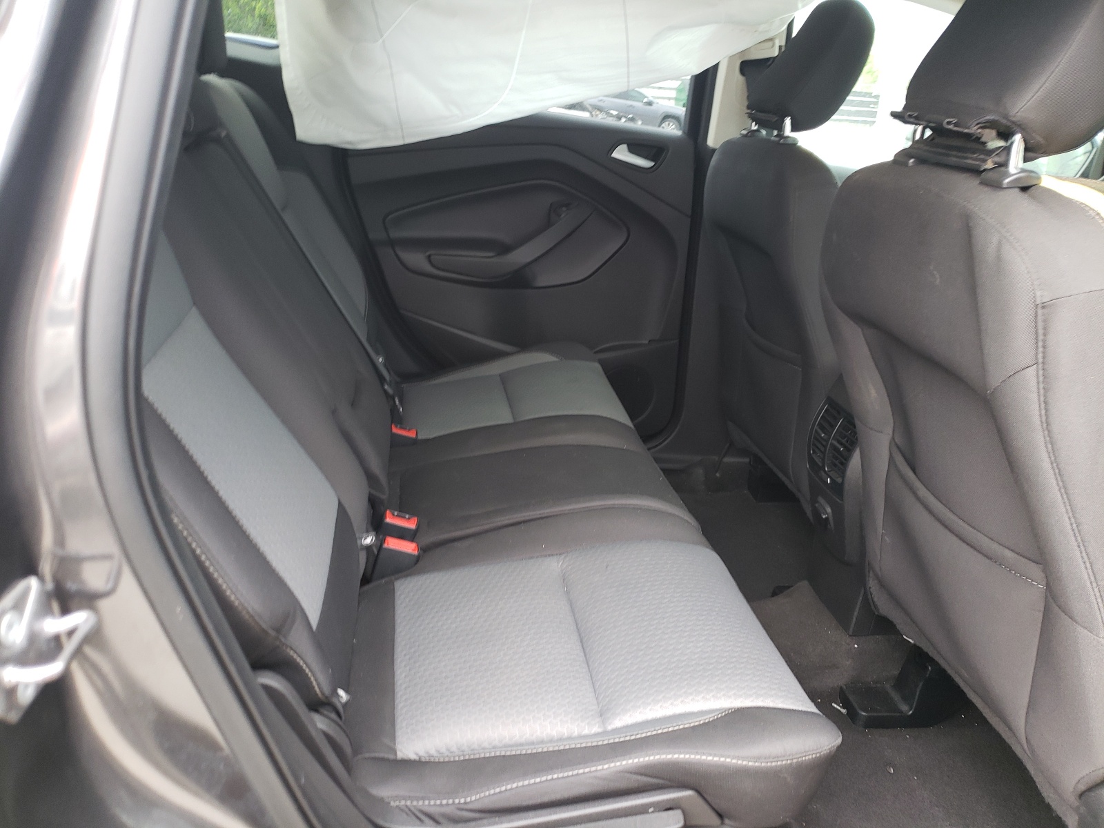 Zdjęcie 6 z aukcji – 2018 FORD ESCAPE SE z VIN 1FMCU0GD5JUB61797